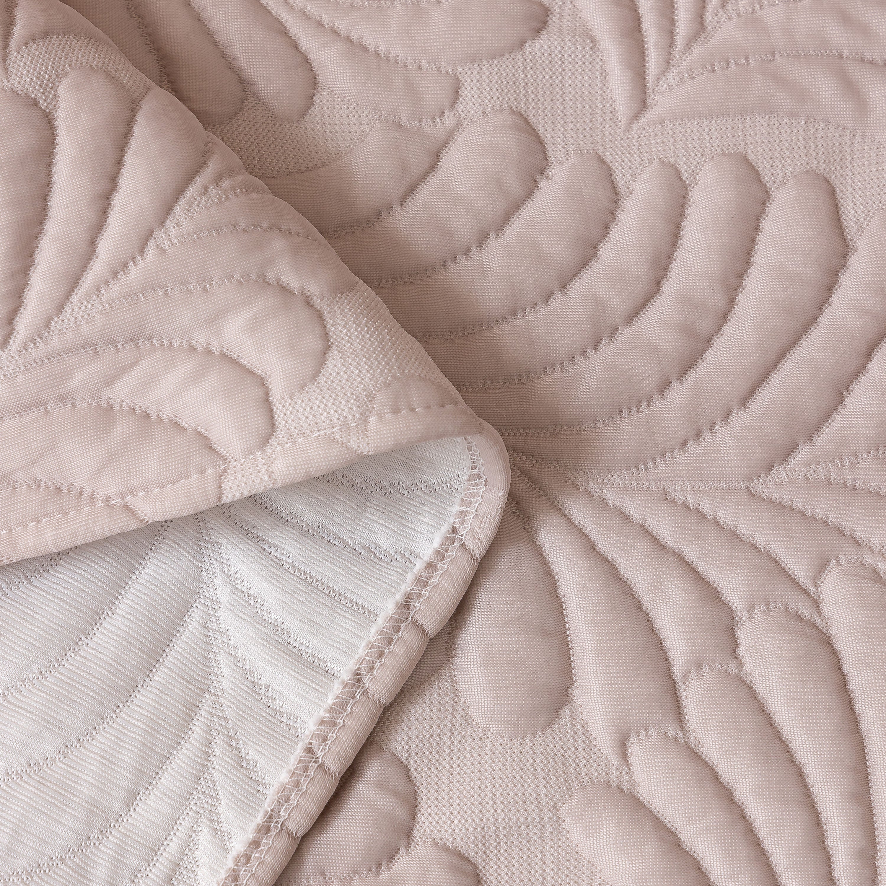Cooling Quilted Non-Slip Furniture Protector for Pets & Kids, Washable Sofa Slipcover - Image 38
