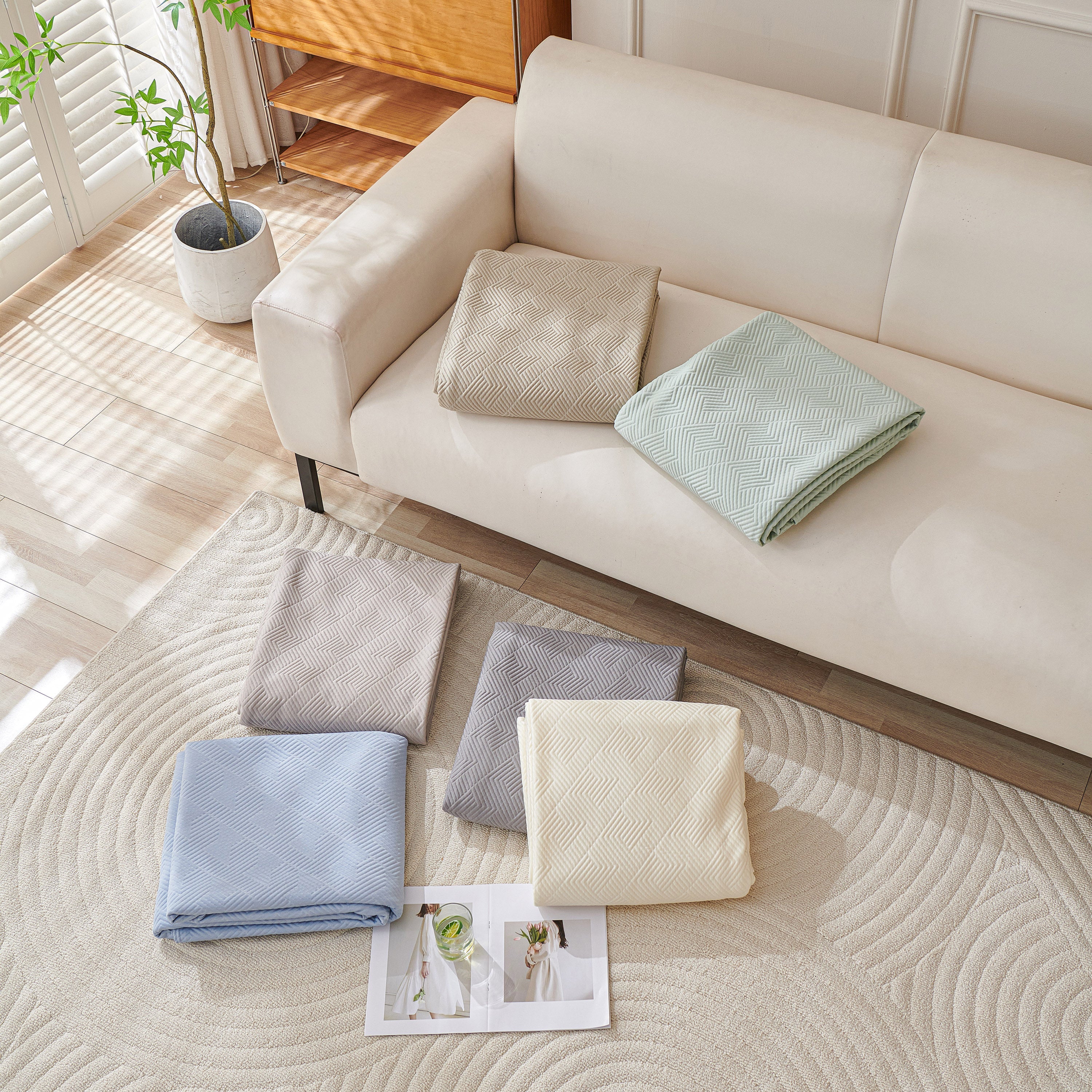 Cooling Scratch Proof Large Sofa Throw Cover, Geometric Texture Couch Protector - Image 132