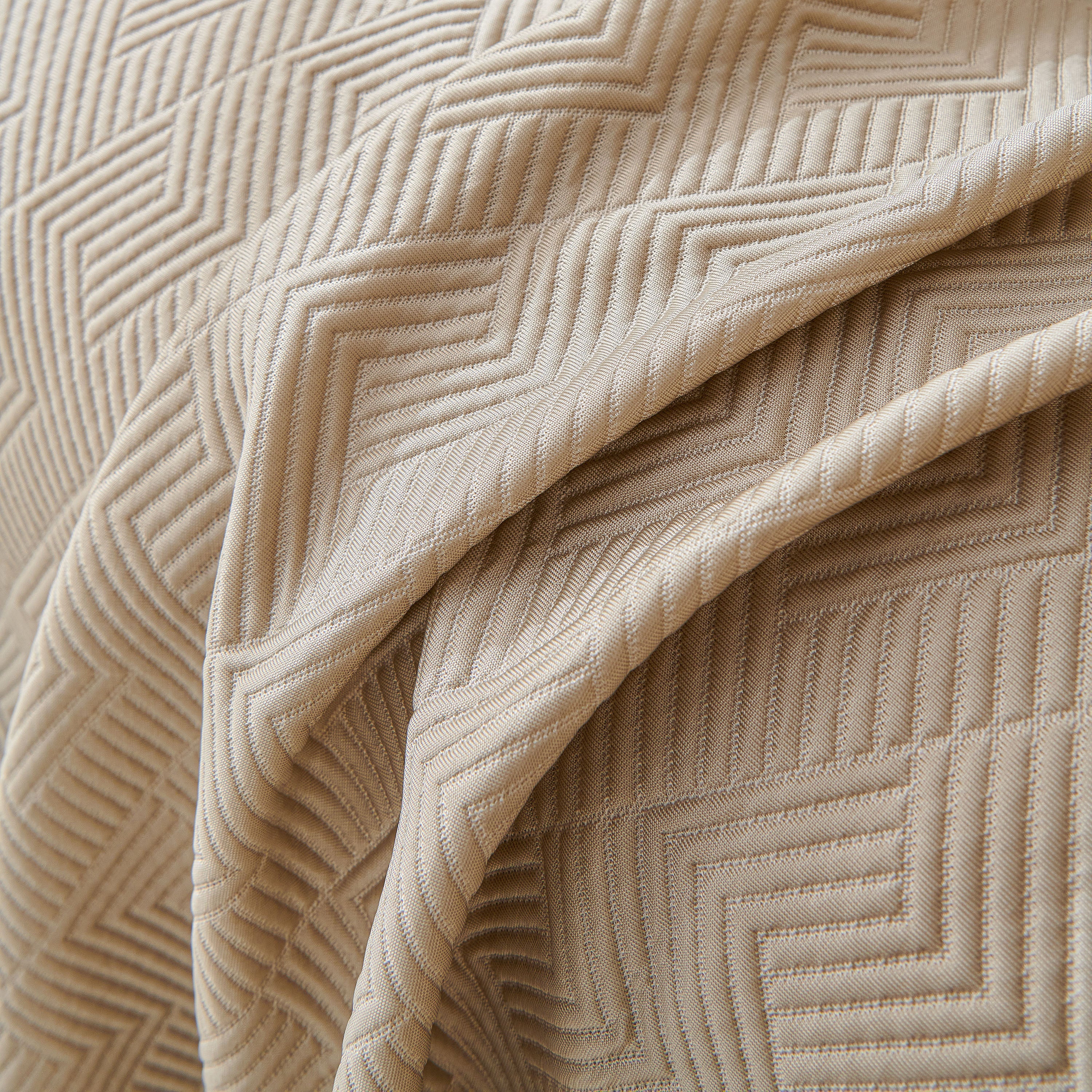 Cooling Scratch Proof Large Sofa Throw Cover, Geometric Texture Couch Protector - Image 16