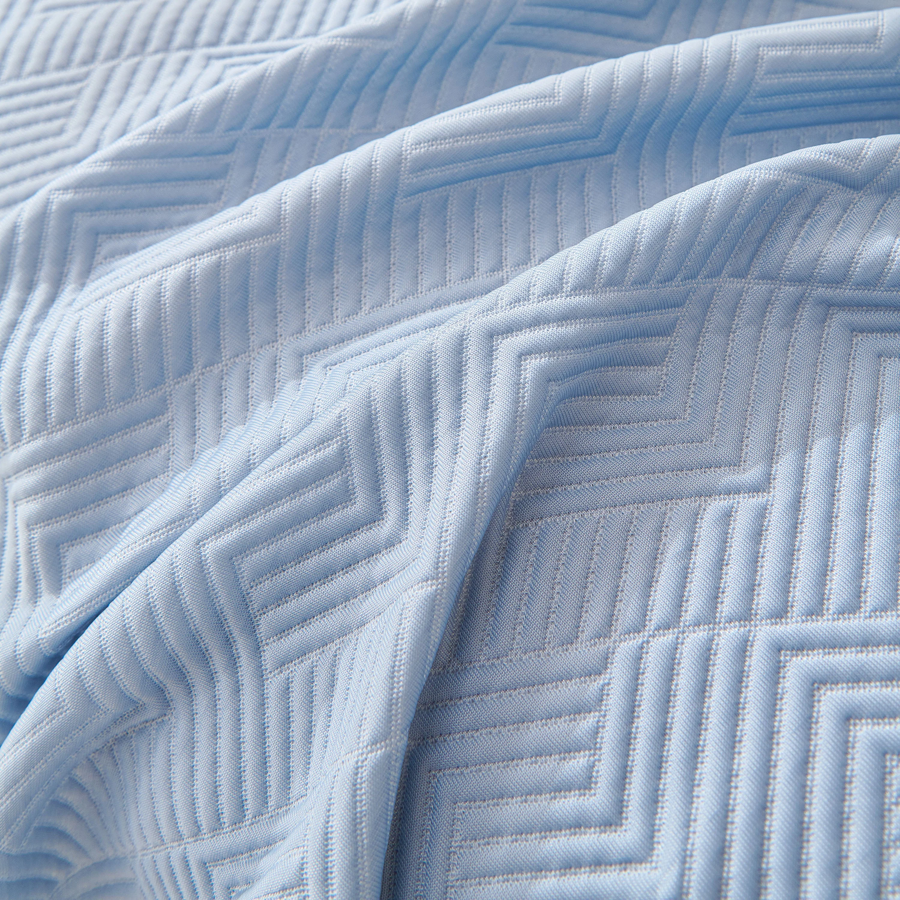 Cooling Scratch Proof Large Sofa Throw Cover, Geometric Texture Couch Protector - Image 55