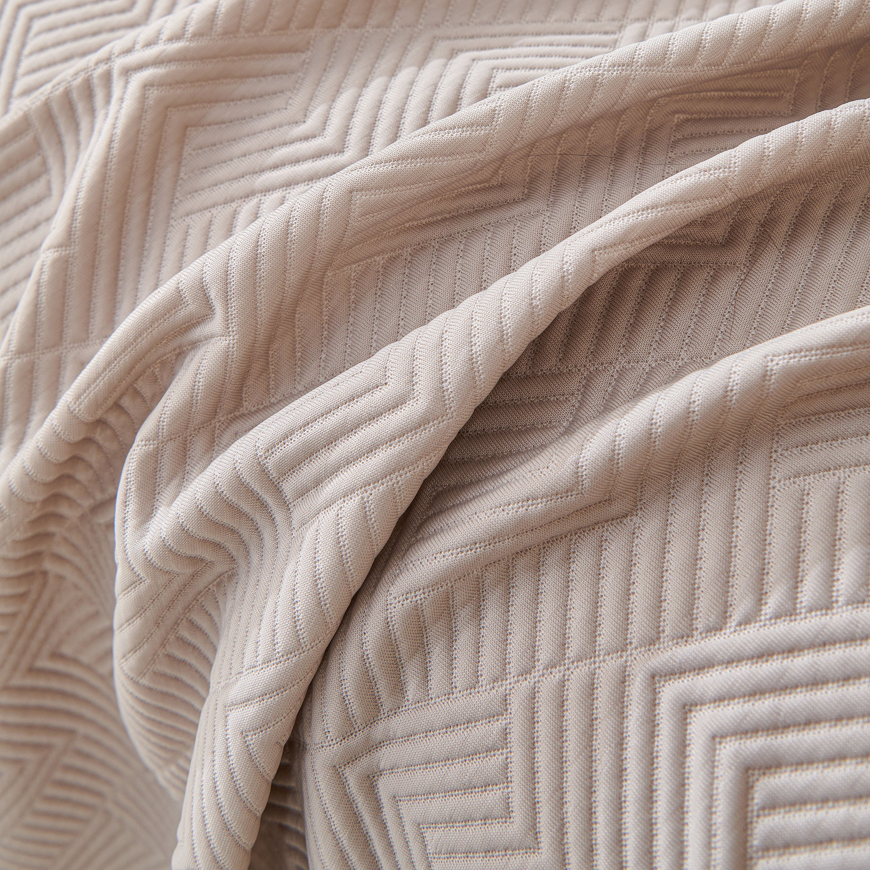 Cooling Scratch Proof Large Sofa Throw Cover, Geometric Texture Couch Protector - Image 77