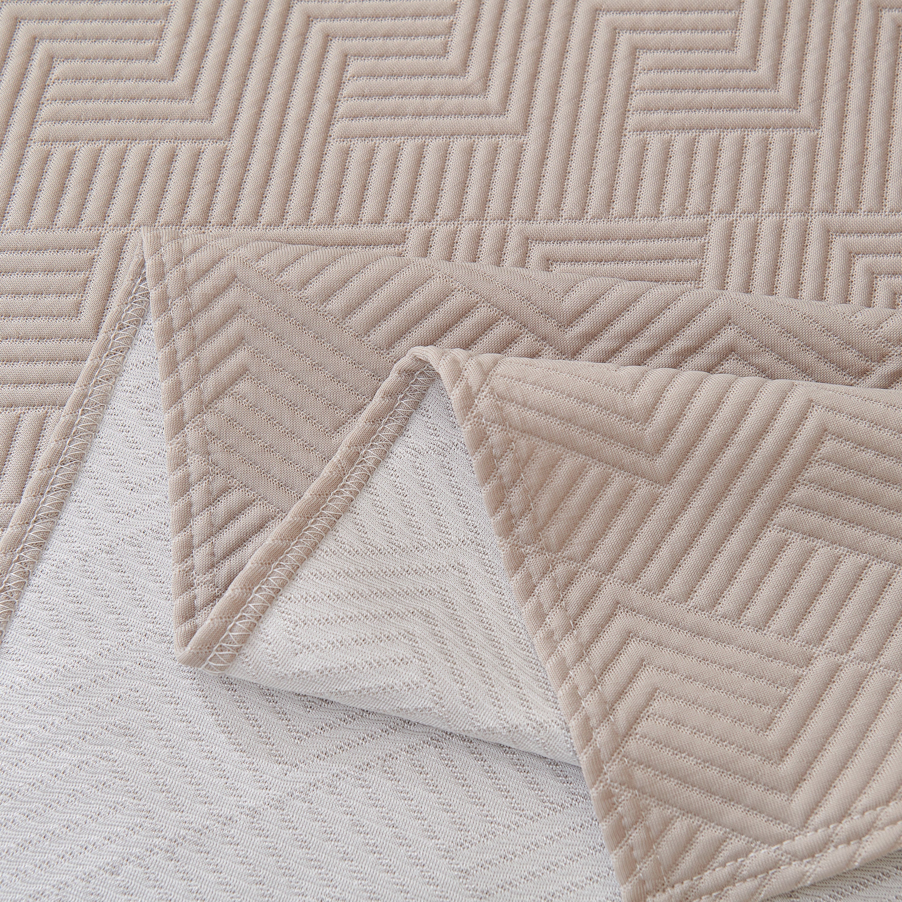 Cooling Scratch Proof Large Sofa Throw Cover, Geometric Texture Couch Protector - Image 79