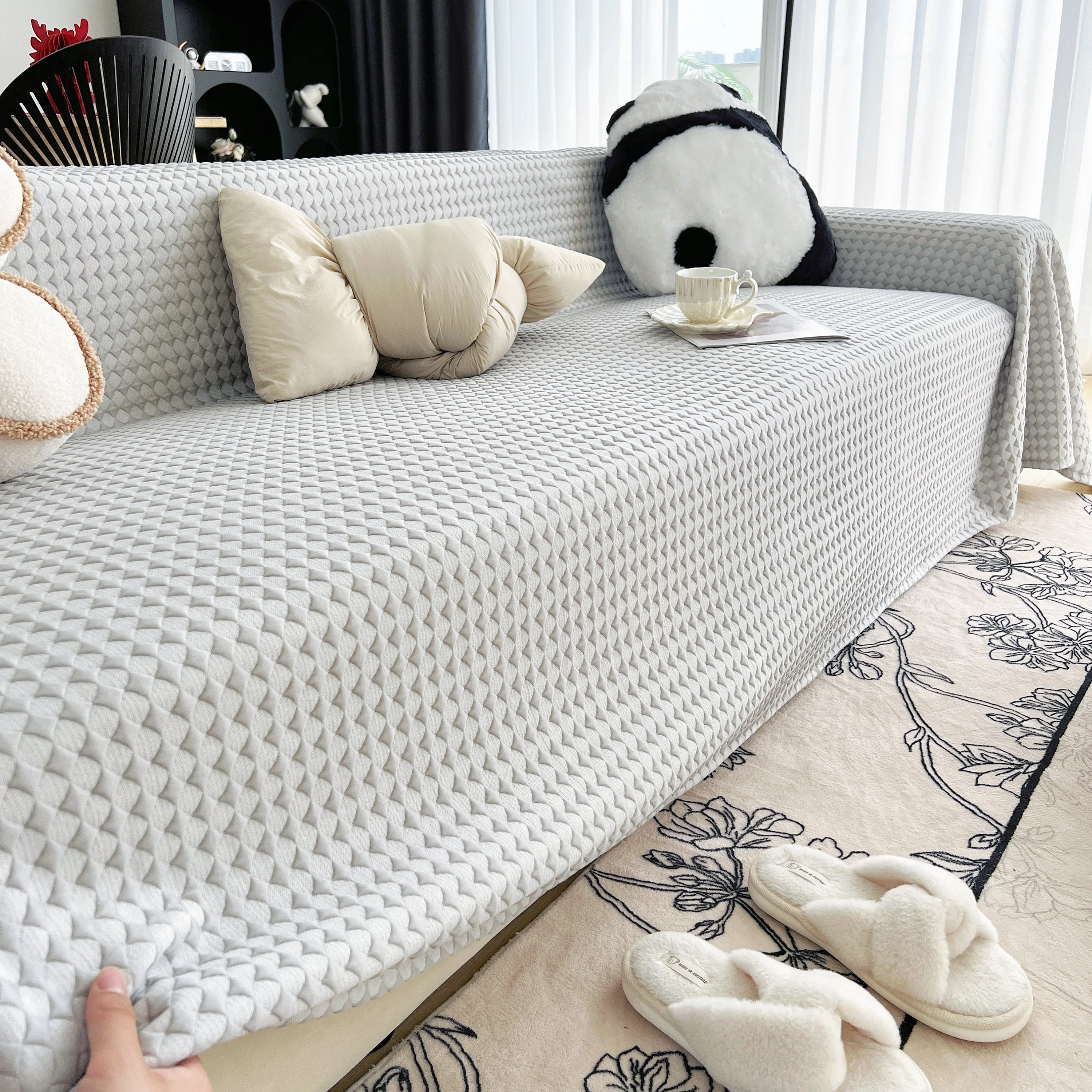 Cooling Textured Sofa Cover Washable Soft Couch Throw Blanket for Summer & Pets - Image 4