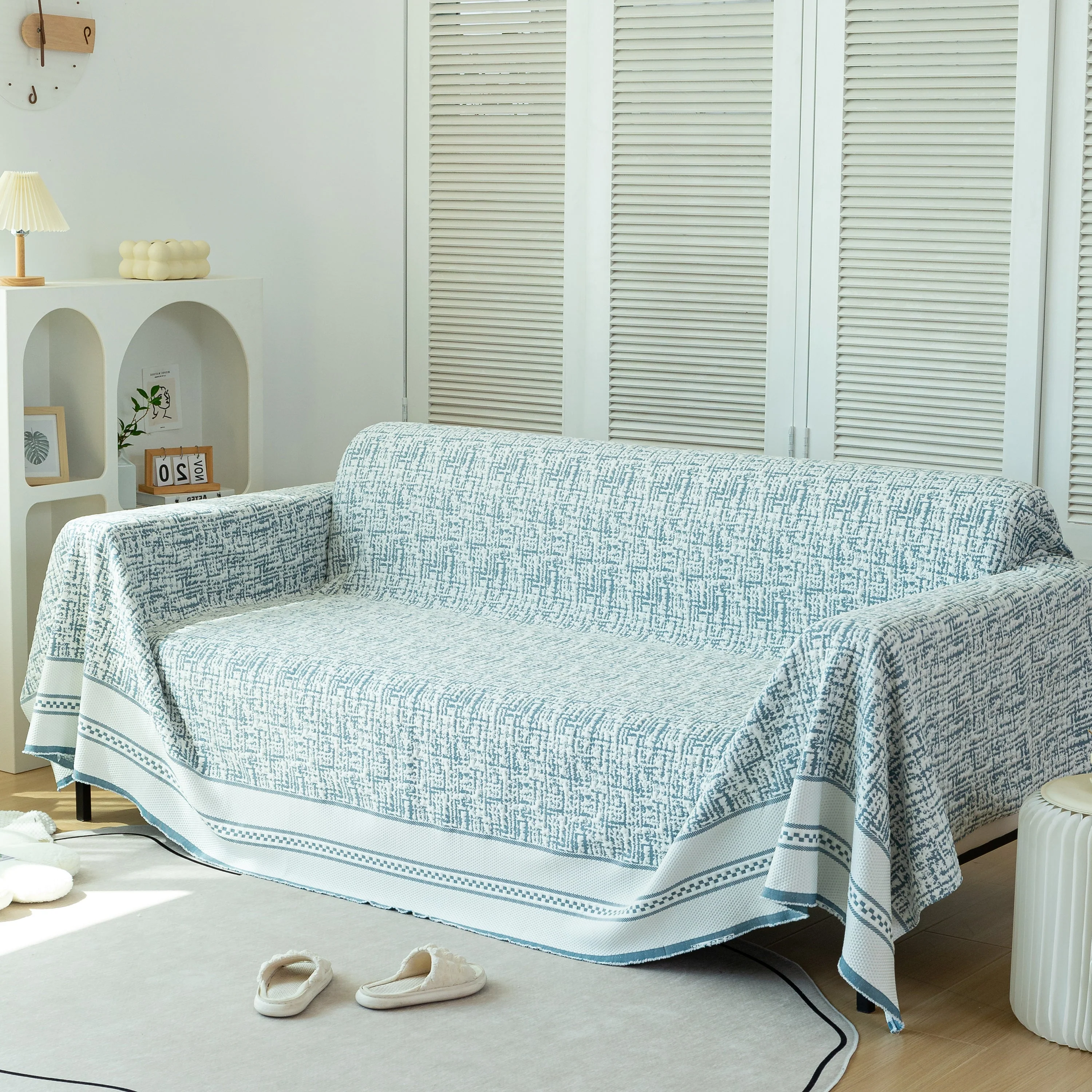 Cooling Throws for Sofas and Chairs, Scratch Resistant Couch Protector Blanket - Image 13