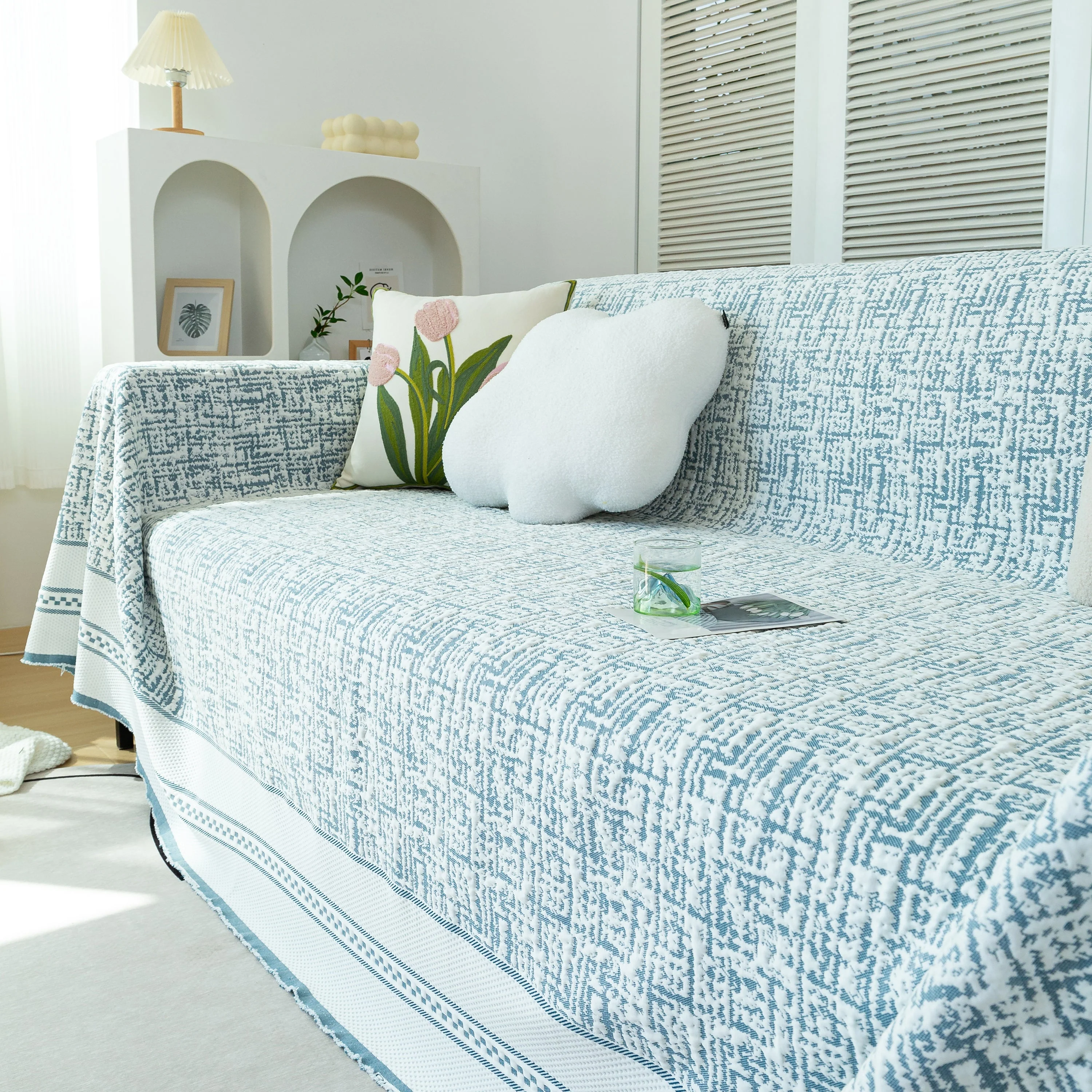 Cooling Throws for Sofas and Chairs, Scratch Resistant Couch Protector Blanket - Image 15