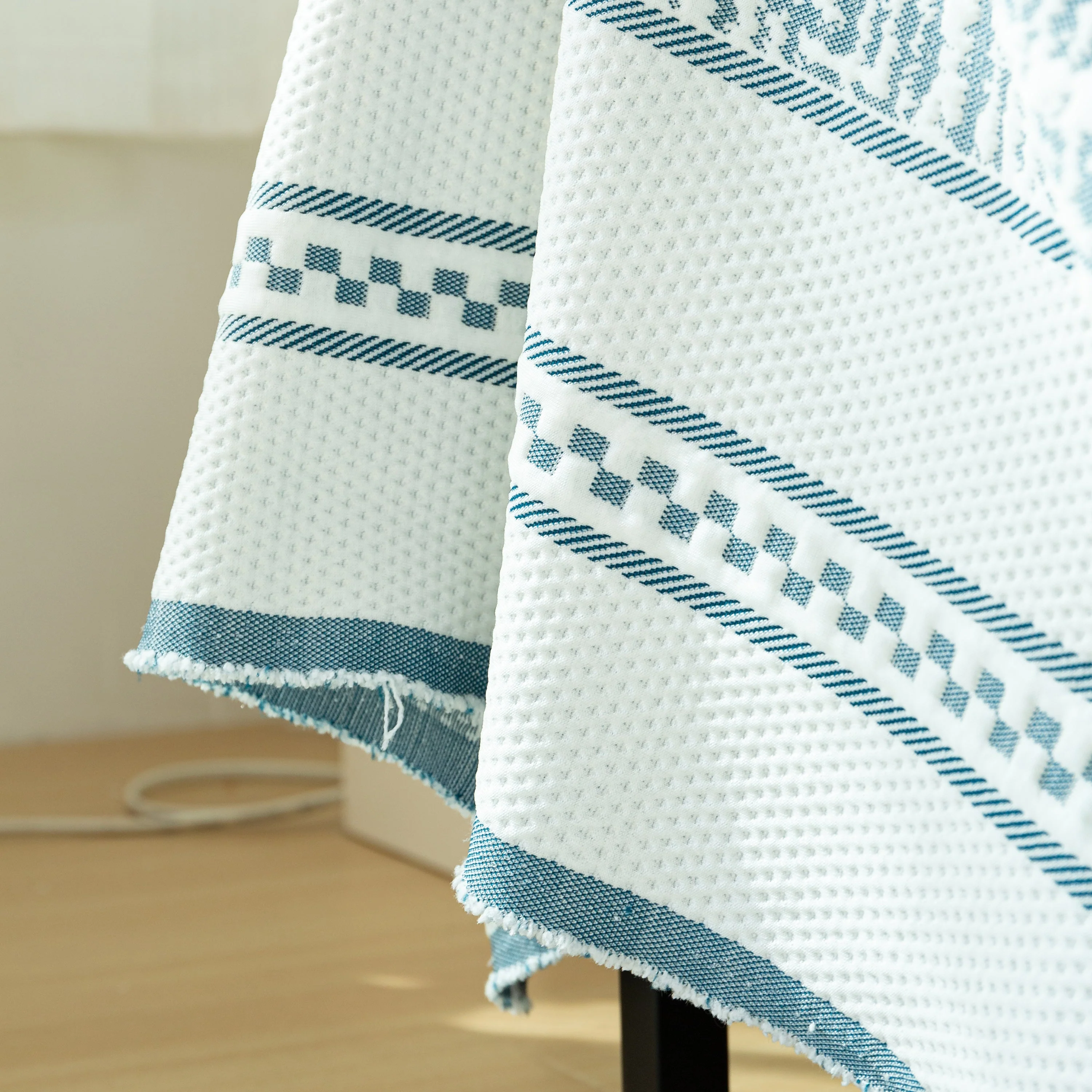 Cooling Throws for Sofas and Chairs, Scratch Resistant Couch Protector Blanket - Image 18