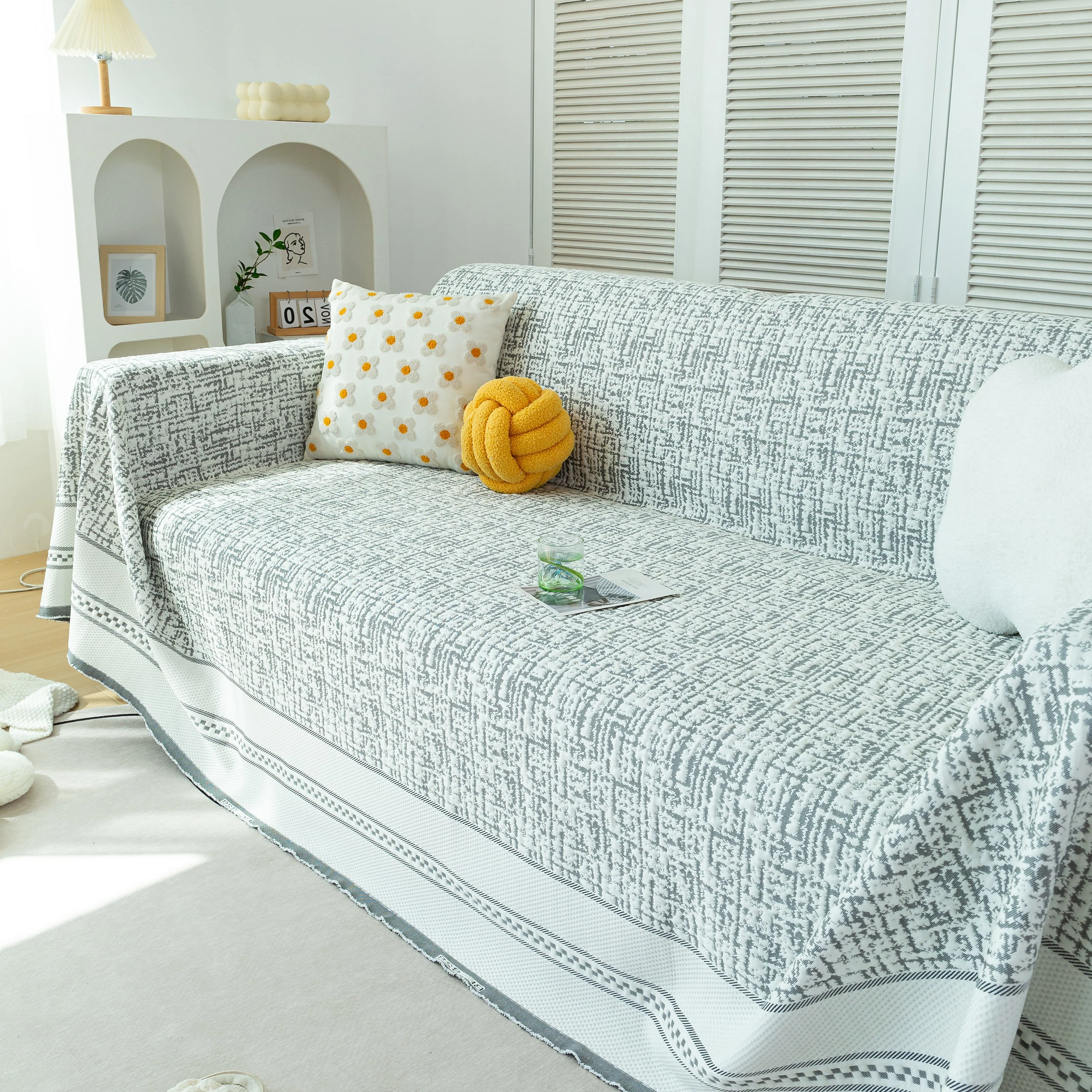 Cooling Throws for Sofas and Chairs, Scratch Resistant Couch Protector Blanket - Image 36