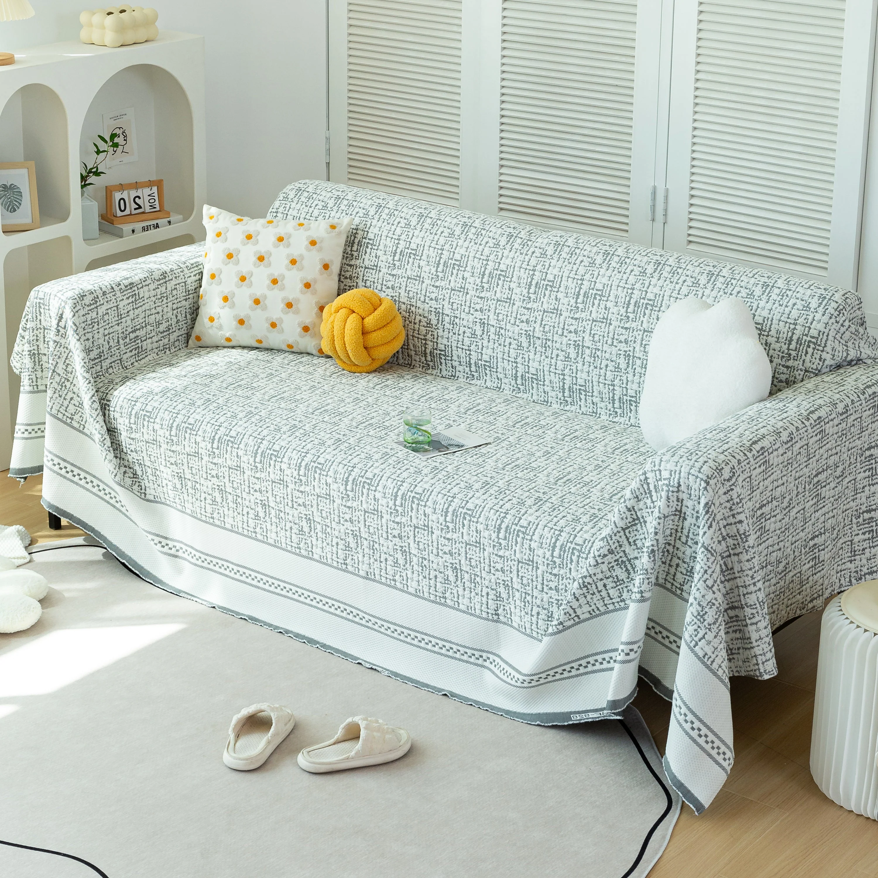 Cooling Throws for Sofas and Chairs, Scratch Resistant Couch Protector Blanket - Image 44