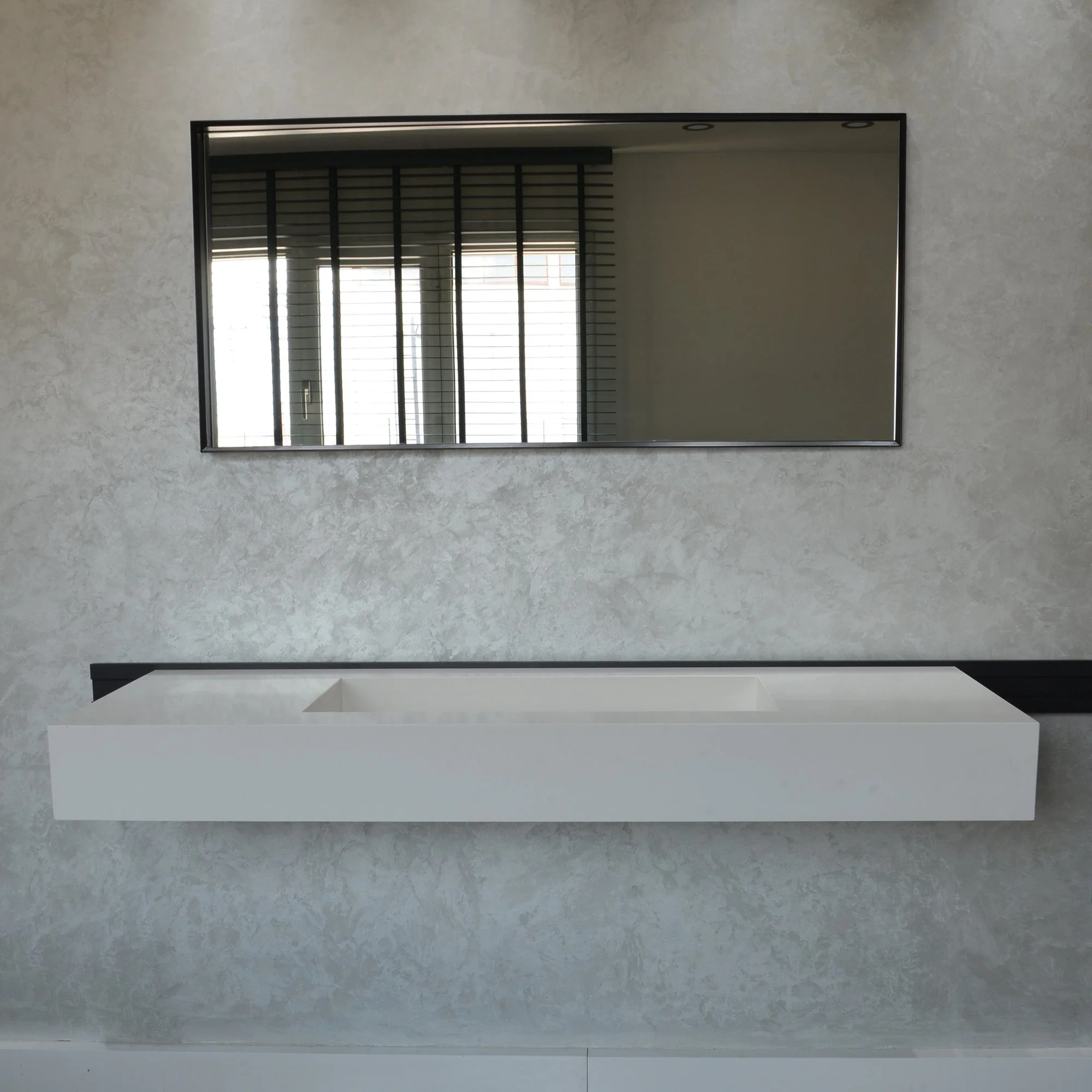 Quartz Bathroom Vanity With Single Sink (QU-092) - Image 3