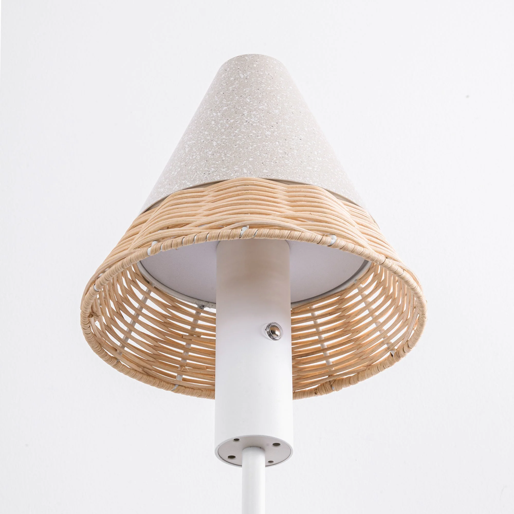 Cordless Rechargeable Indoor and Outdoor Floor Lamp - Image 3