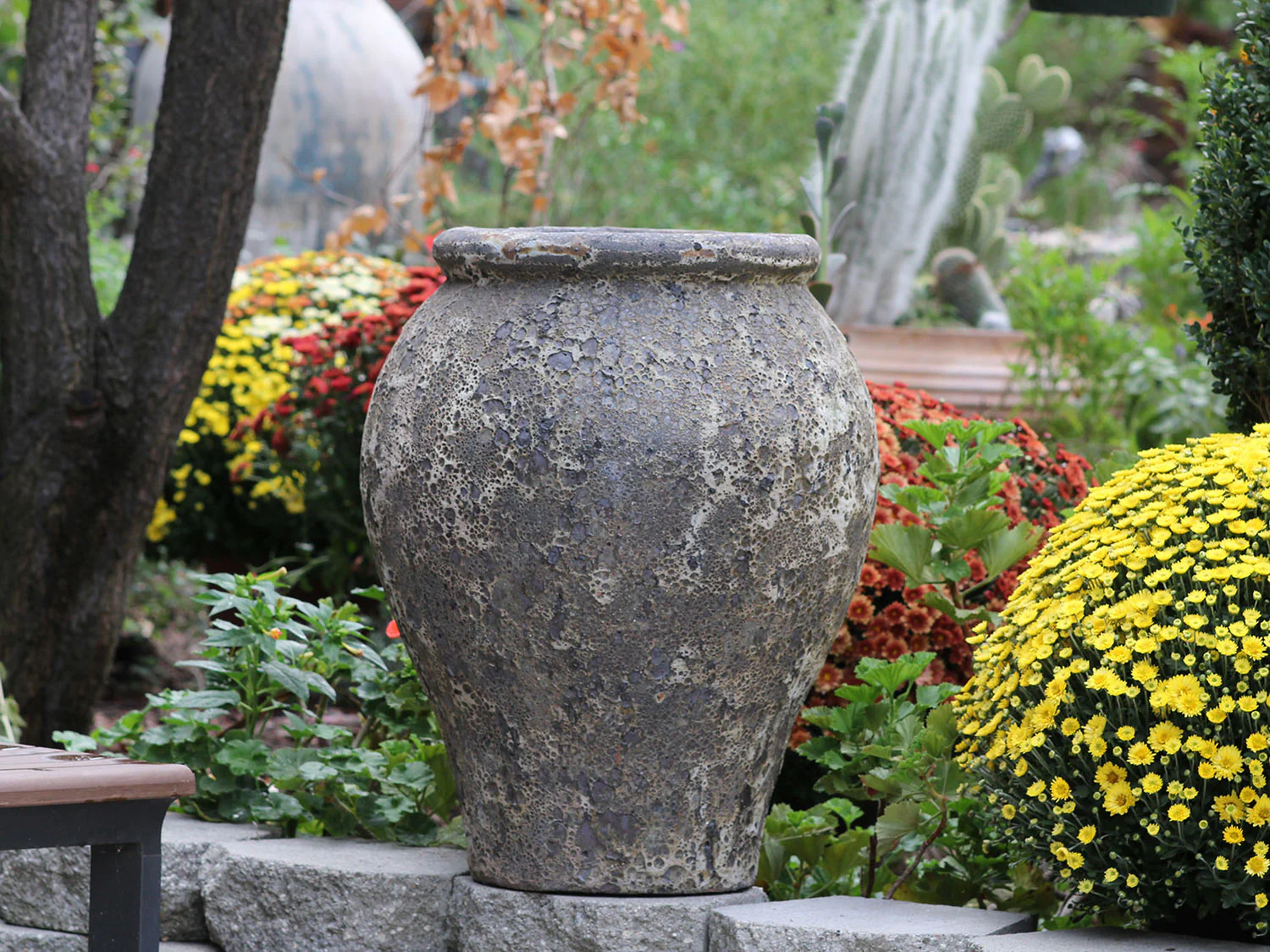 Corinthian Vase - Image 8