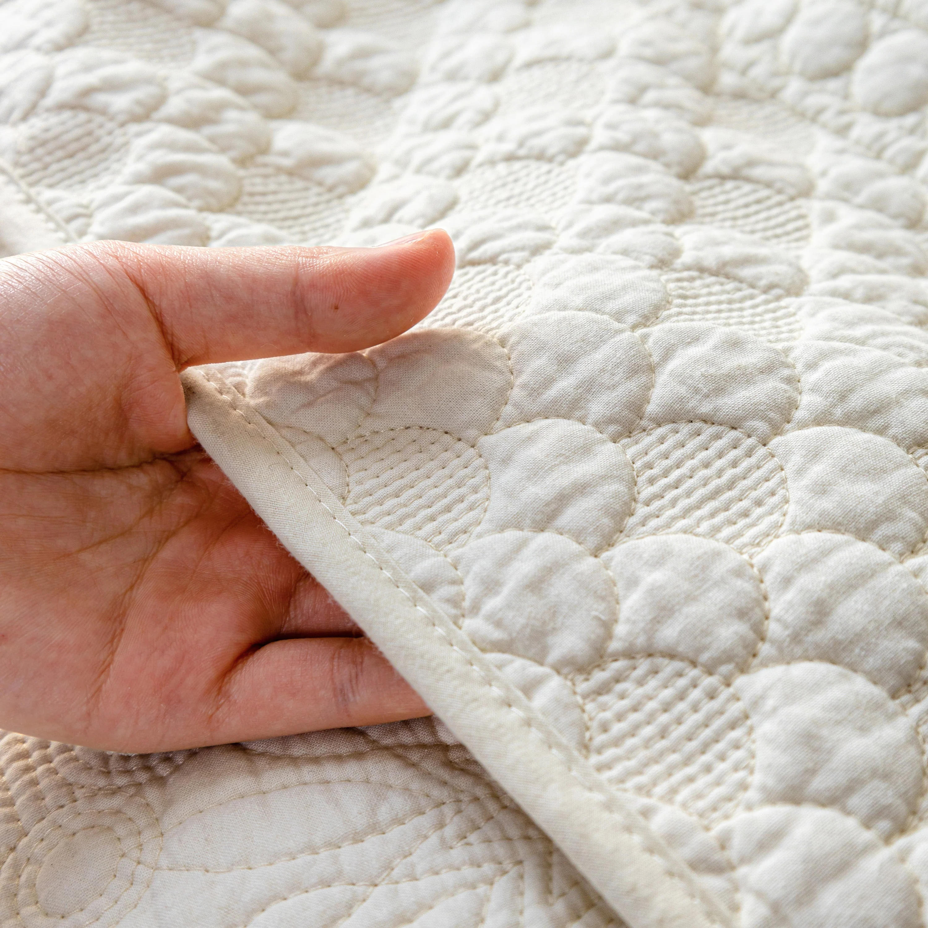 Cotton Quilted Sofa Cover, Non-Slip Couch Protector Fits Backrest, Seat & Armrest - Image 7