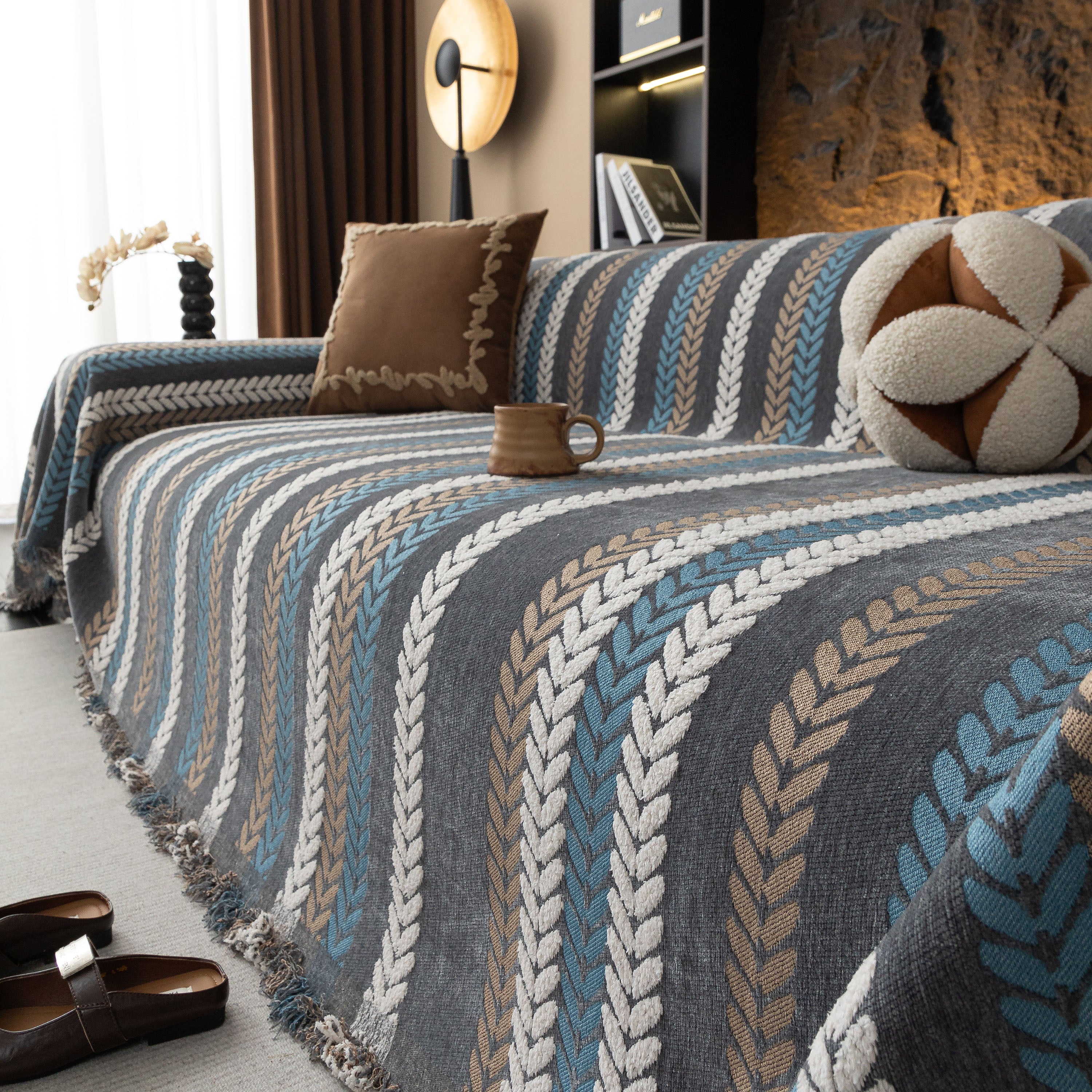 Cozy Decorative Throw Blanket for Couches, Boho Plush Woven Sofa Cover with Stripes - Image 31