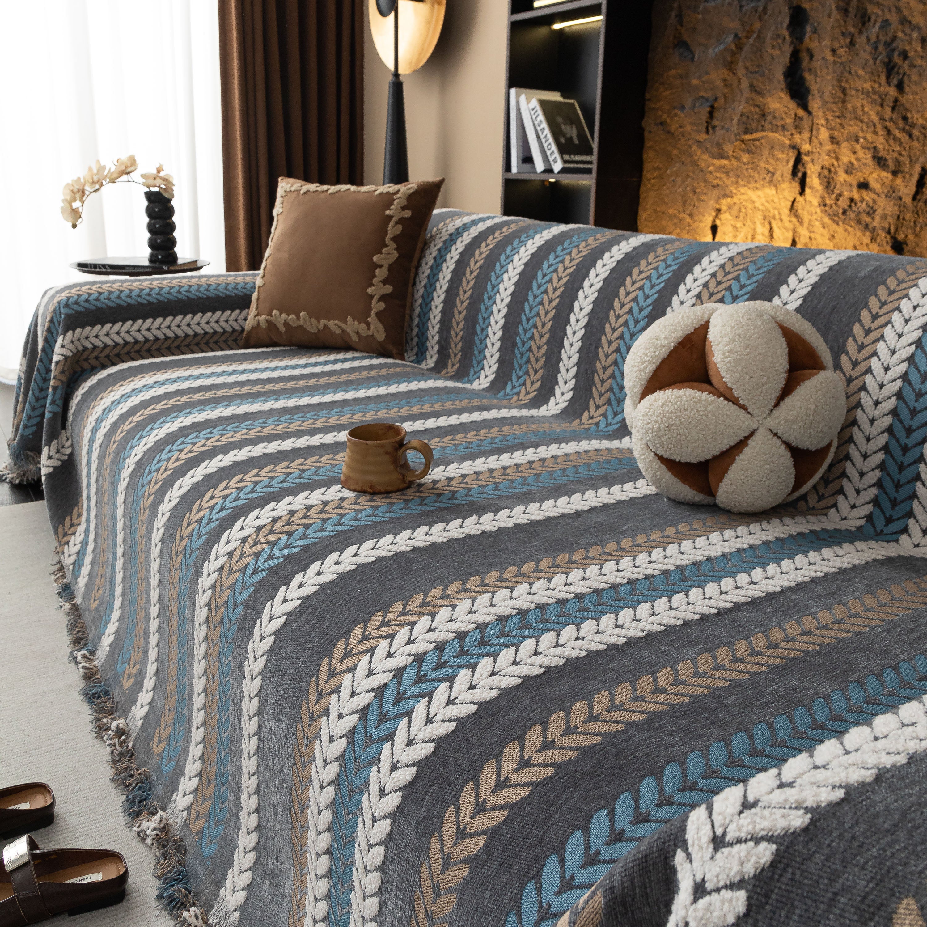 Cozy Decorative Throw Blanket for Couches, Boho Plush Woven Sofa Cover with Stripes - Image 33