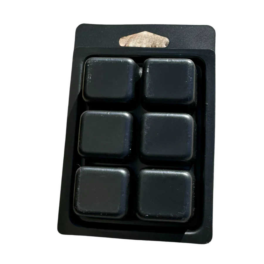 Crisp Apple Scented Wax Melt | 2.5 oz | Love Ewe Candle Company - Image 3