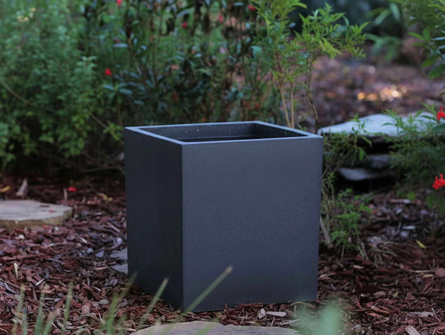 Cube Planter 12.0"- 23.5" By Plantatorem - Image 9