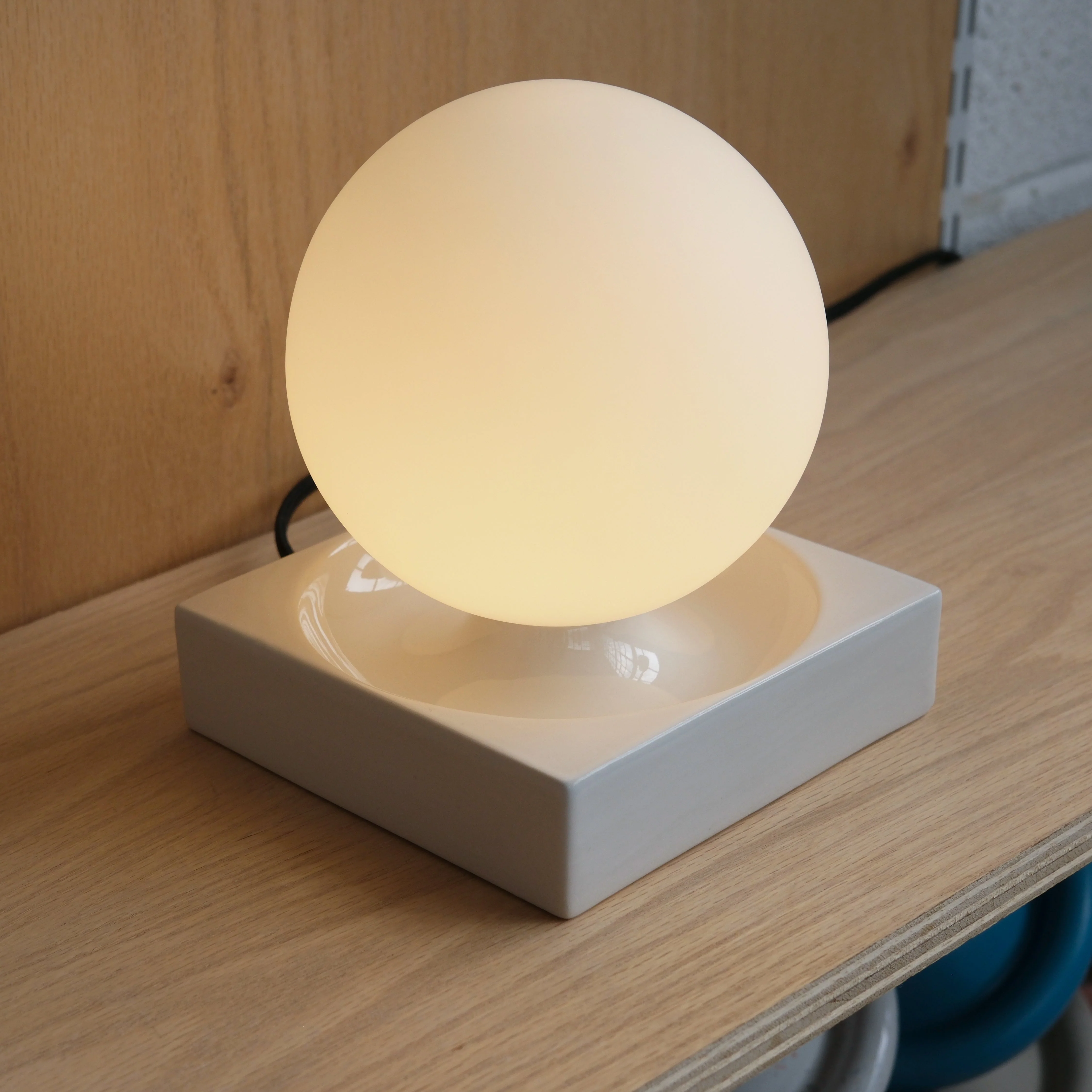 Cubic Table Lamp - Image 3