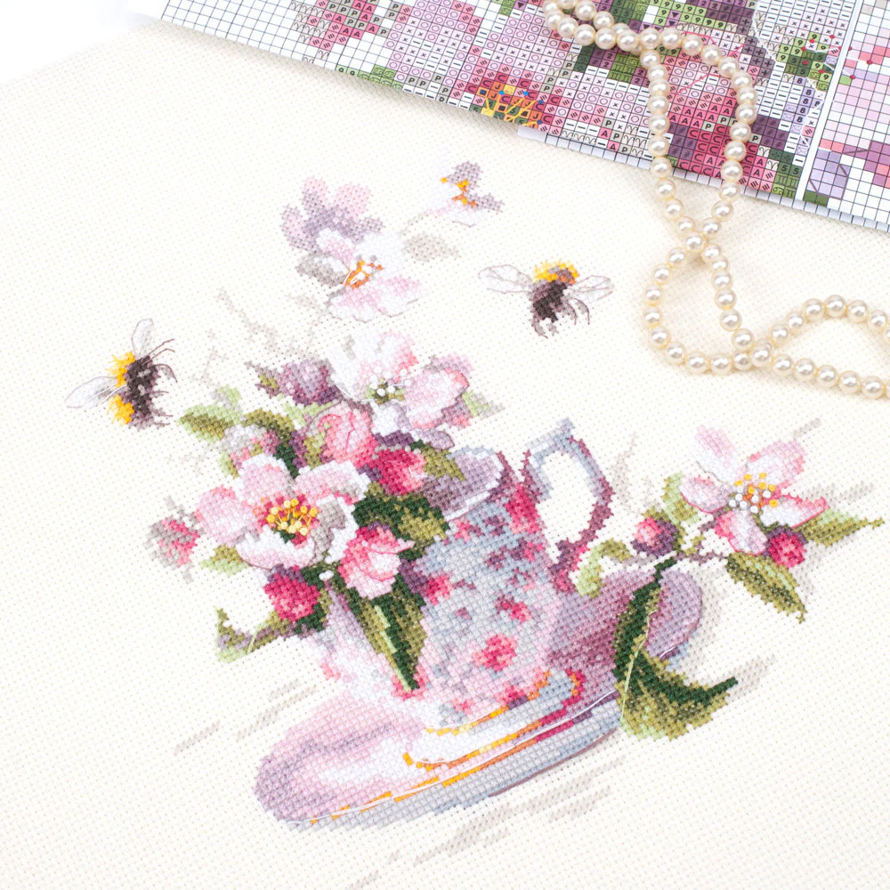 Cup and Apple Blossom 120-041 Counted Cross-Stitch Kit - Image 2