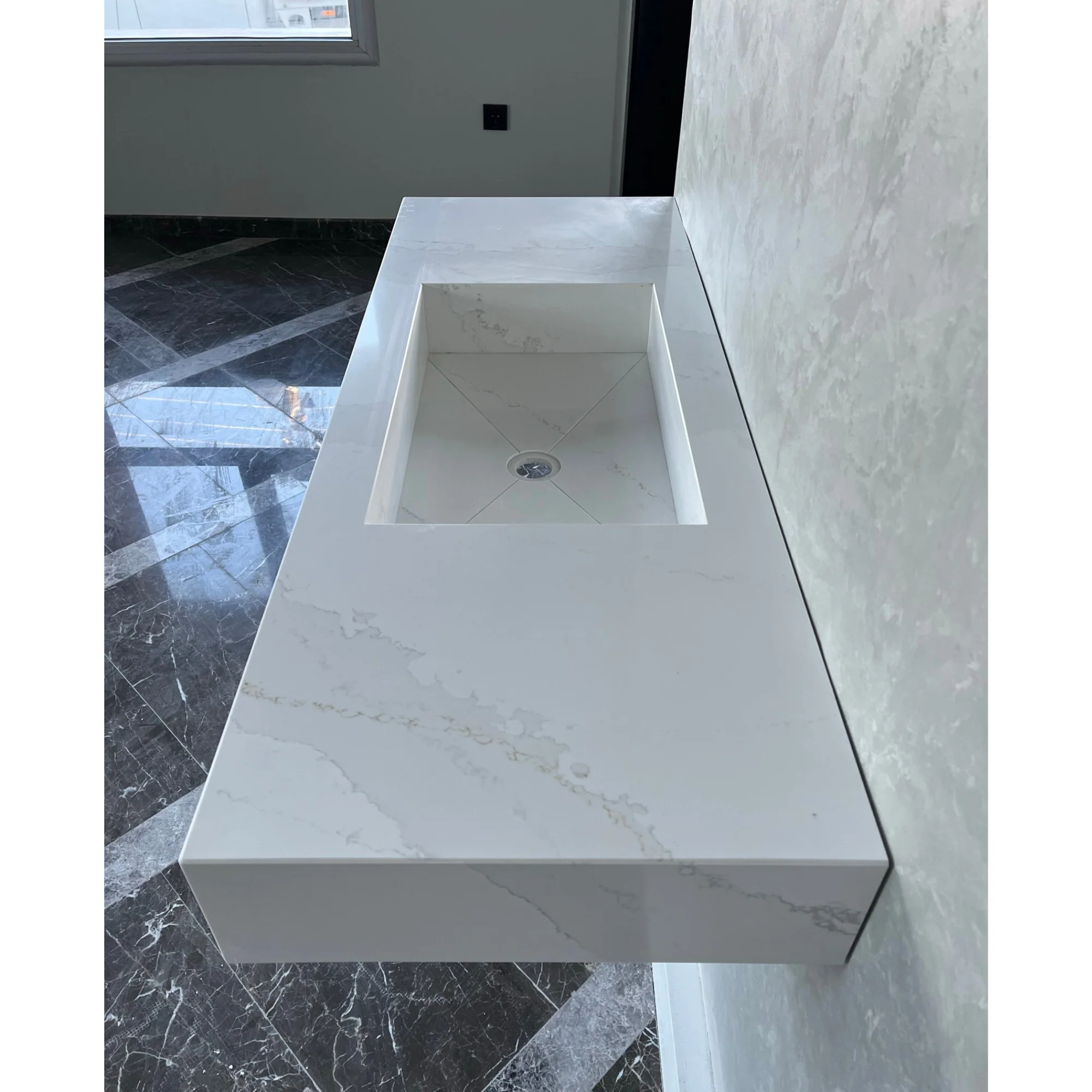 CUSTOM CALACATTA GOLD QUARTZ SINK (QU-041) - Image 3