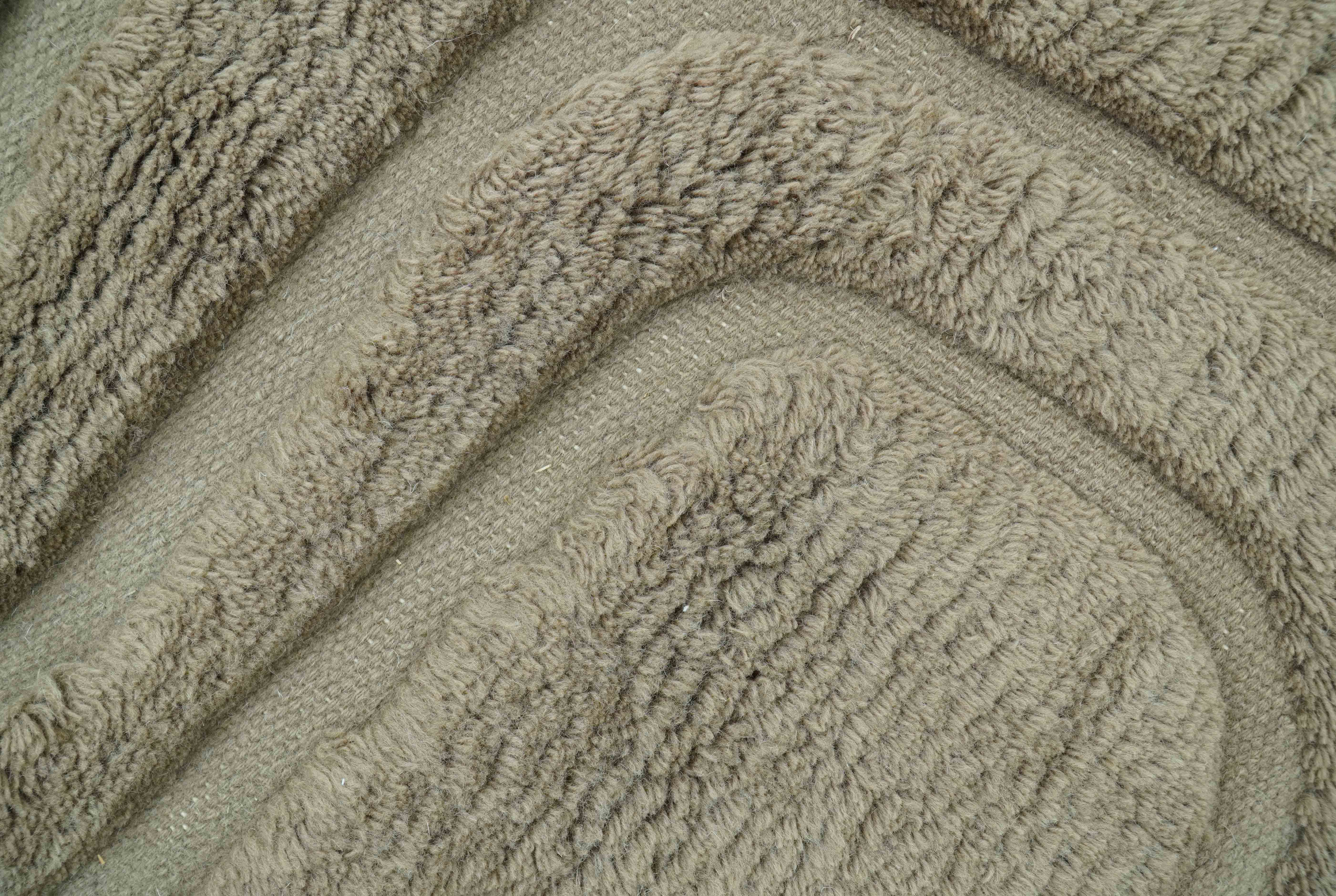 Custom Made Modern Contemporary Beige And Gray Hand Knotted Wool Rug - Image 4