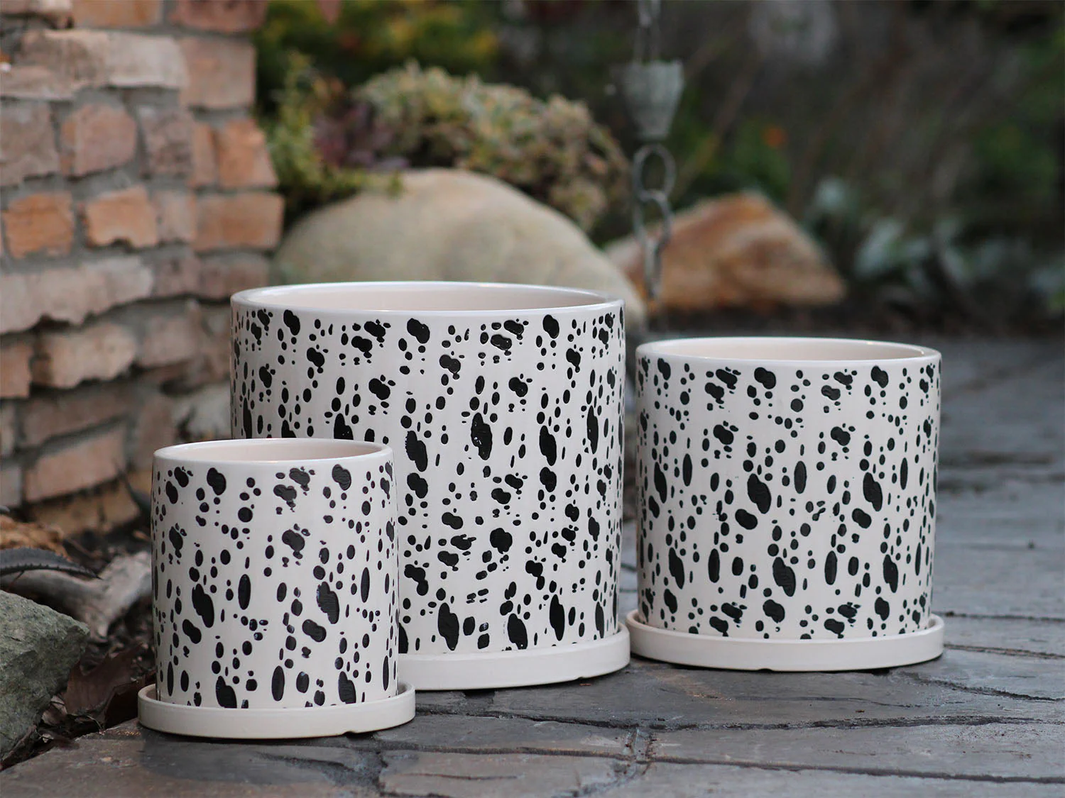 Cylinder Floral Stamped Planter By Plantatorem - Image 5