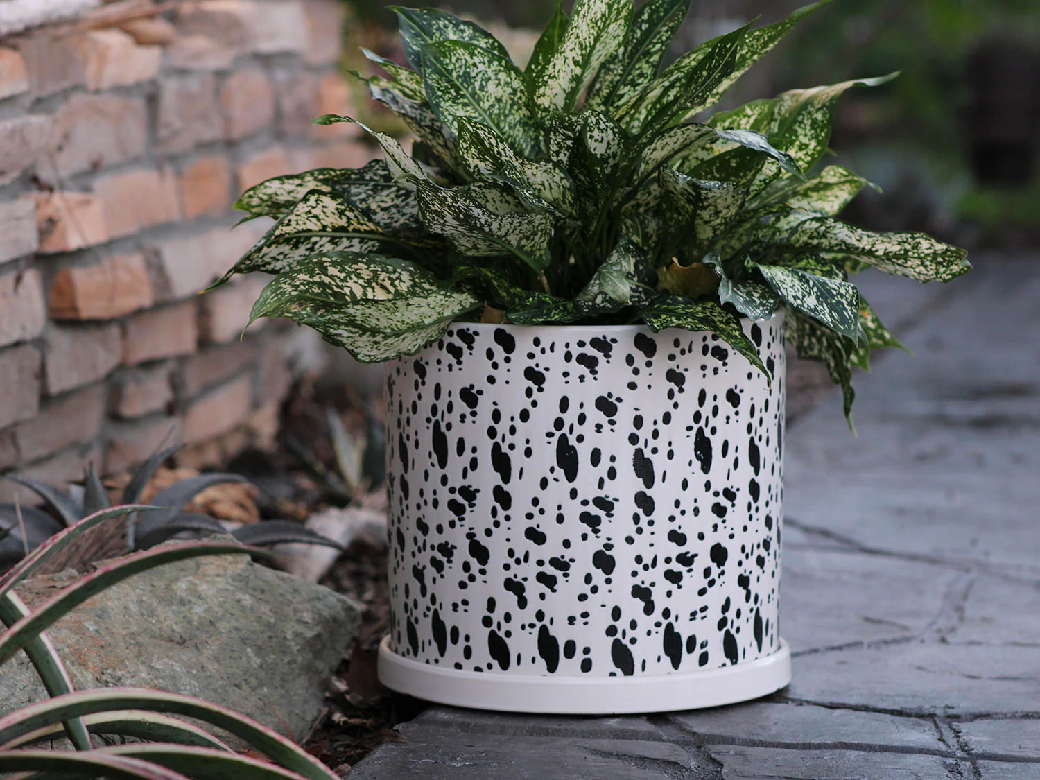 Cylinder Floral Stamped Planter By Plantatorem - Image 6
