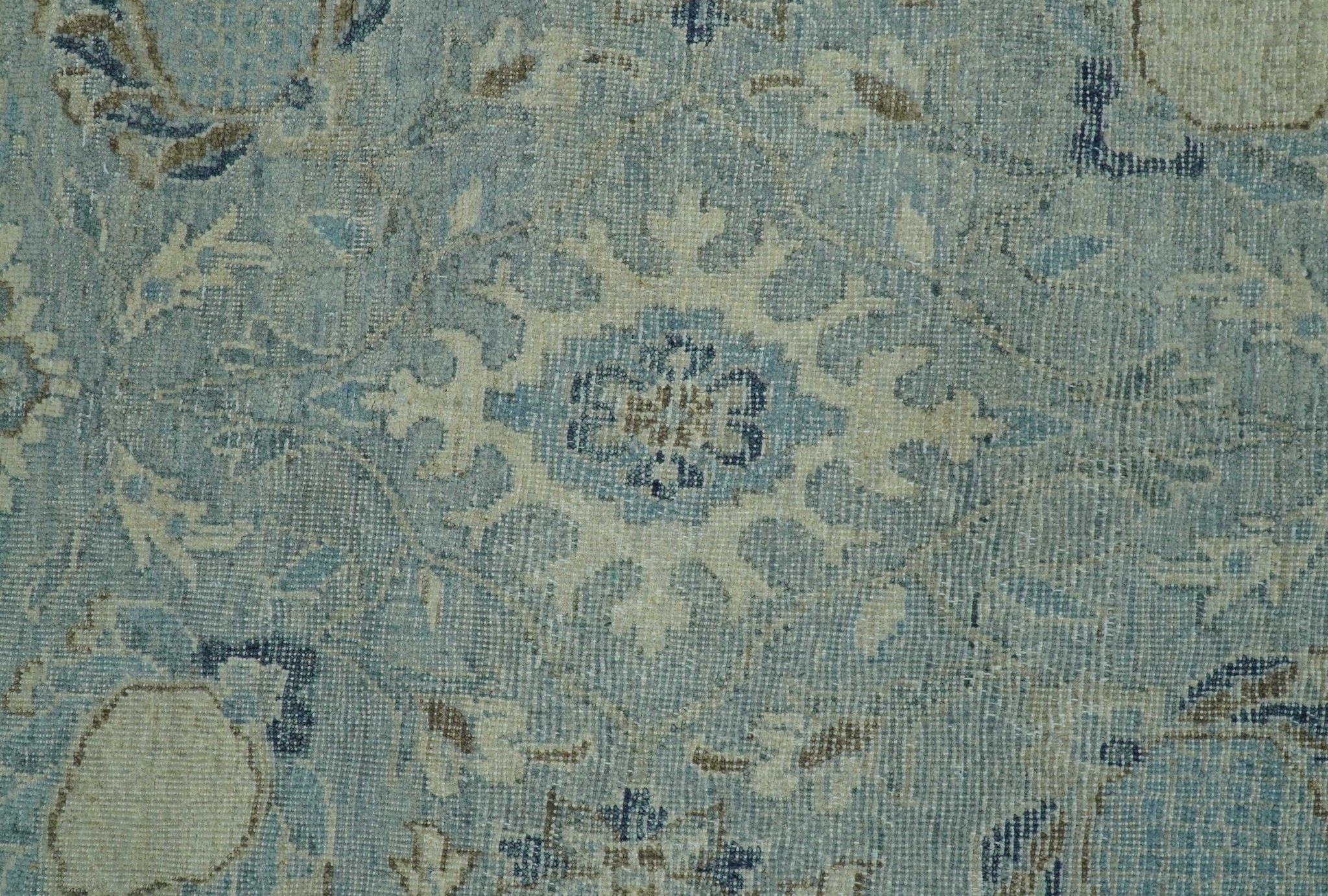 Distressed Hand Knotted Blue And Beige Traditional Design 9x13 Wool Area Rug - Image 4