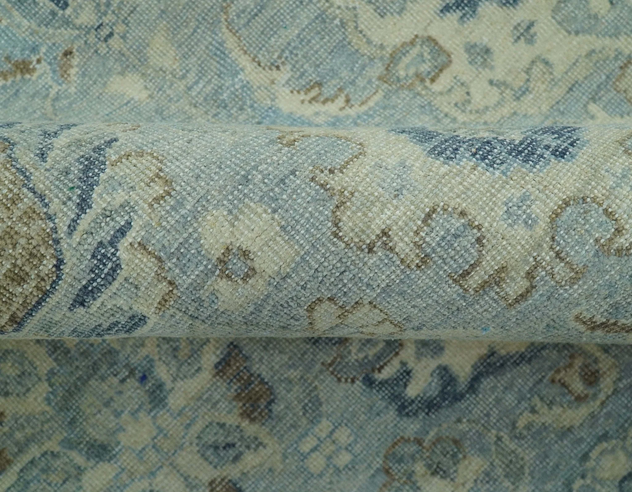 Distressed Hand Knotted Blue And Beige Traditional Design 9x13 Wool Area Rug - Image 5