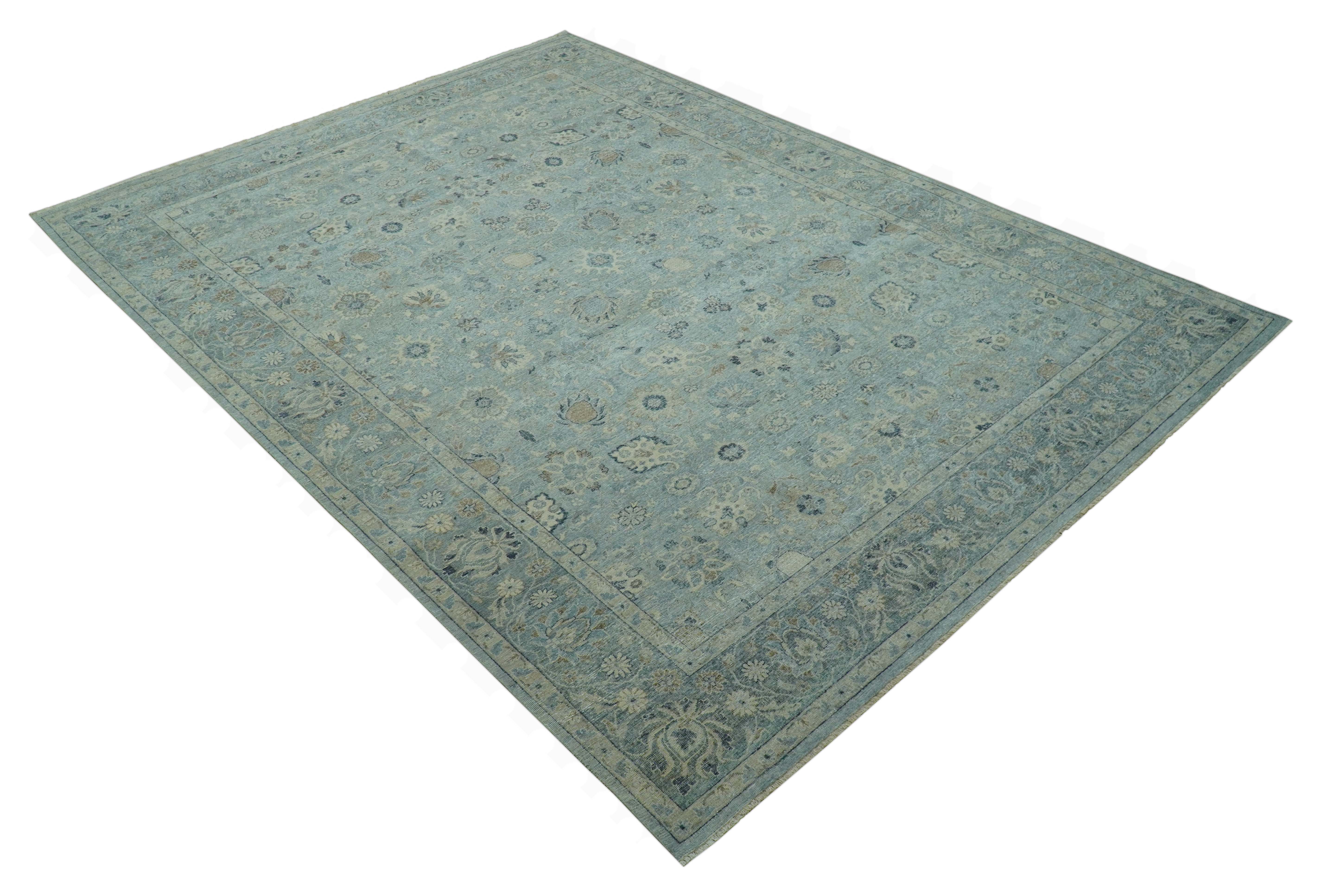 Distressed traditional And Beige Hand Knotted 10x14 Wool Area Rug - Image 11