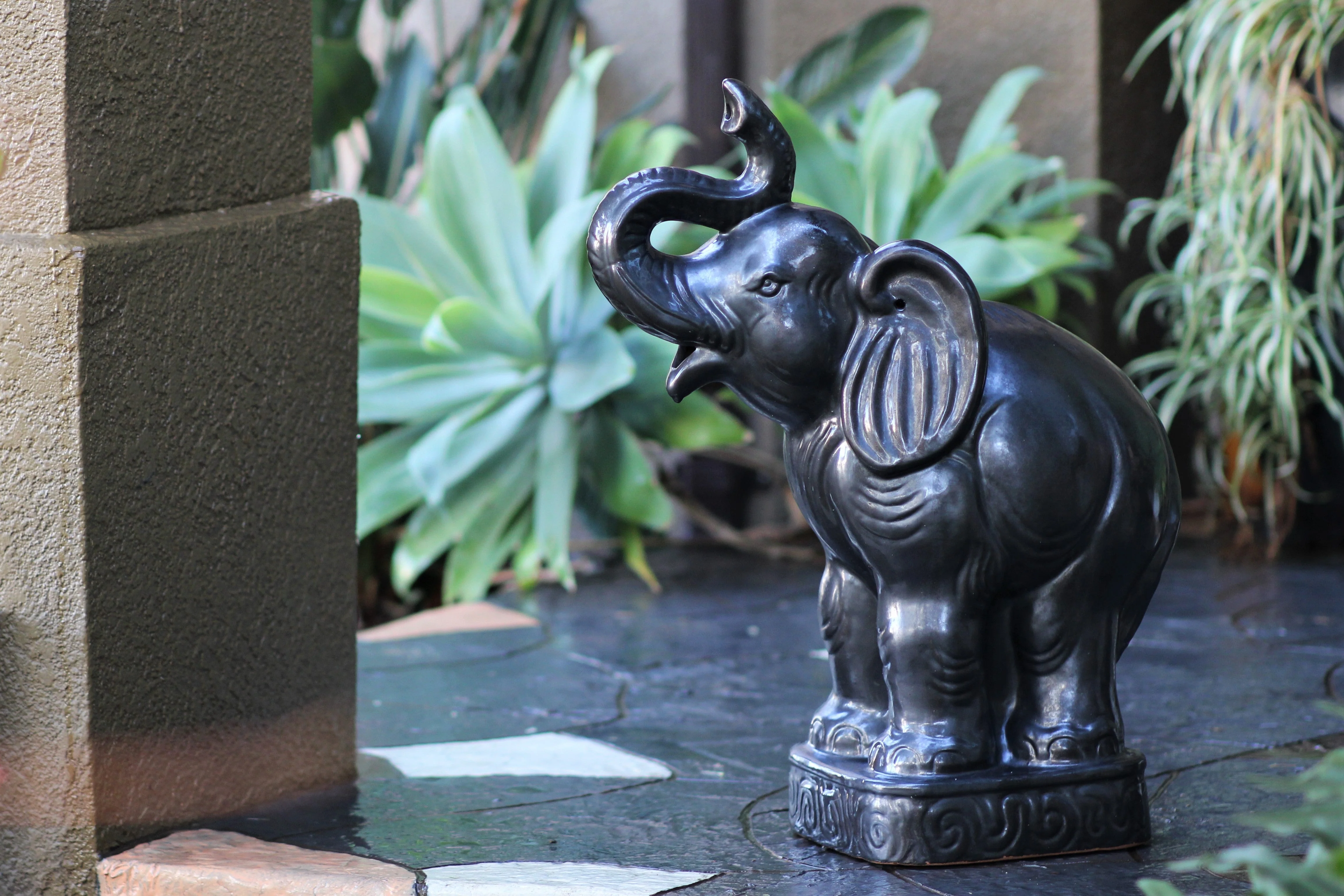Elephant By Plantatorem - Image 4