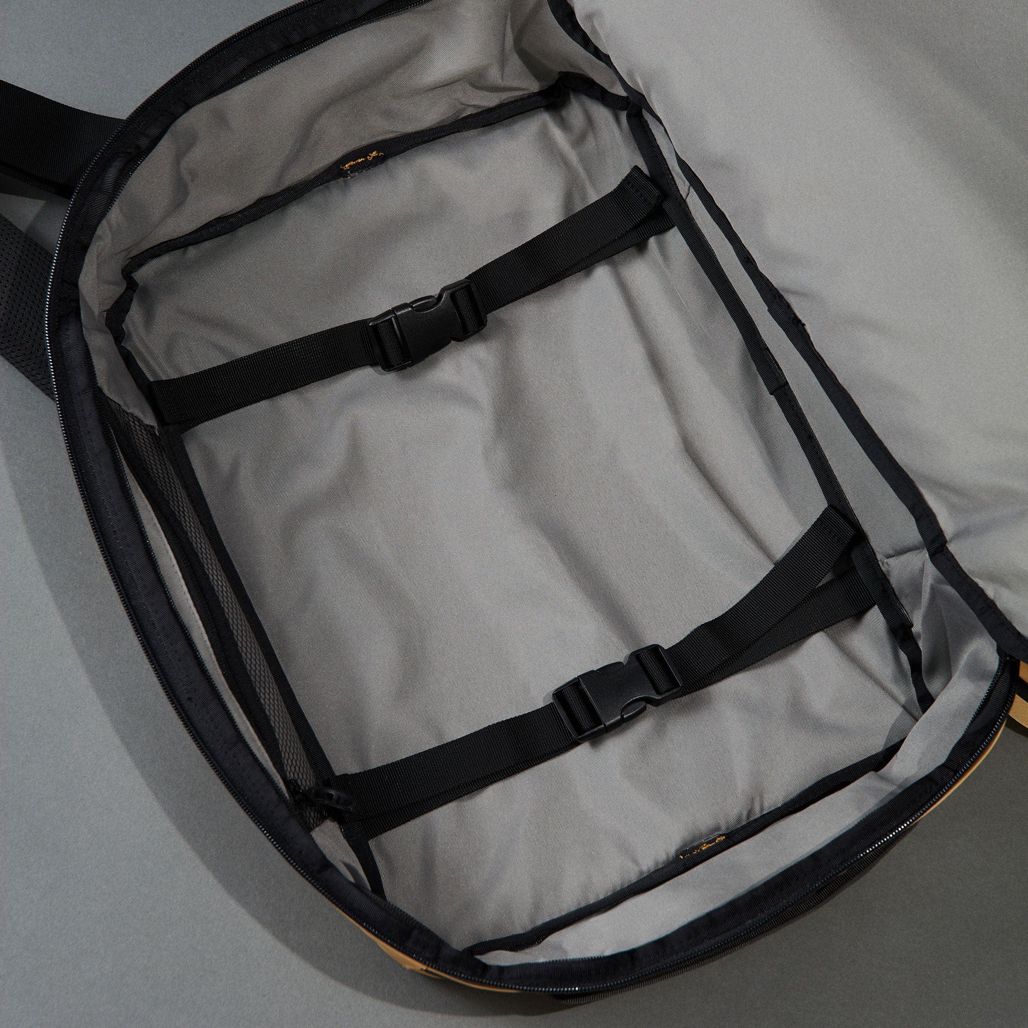 Crate On the Go Duffel-Tan - Image 8