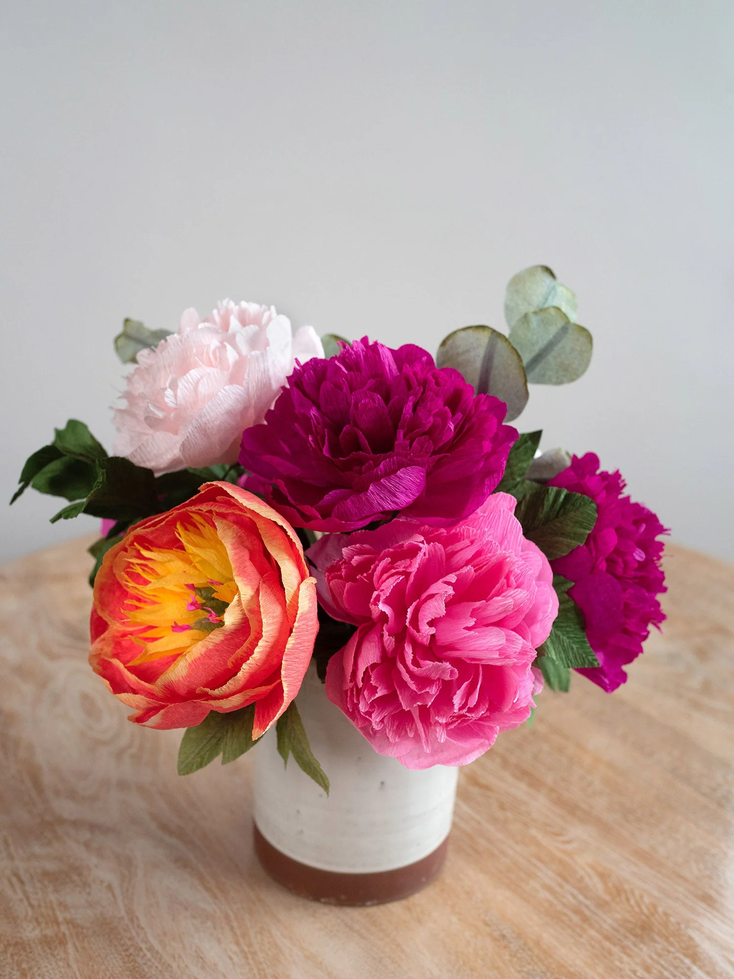 Everyone's Favorite, Luxe Edition | Deluxe Paper Peony Bouquet - Image 4