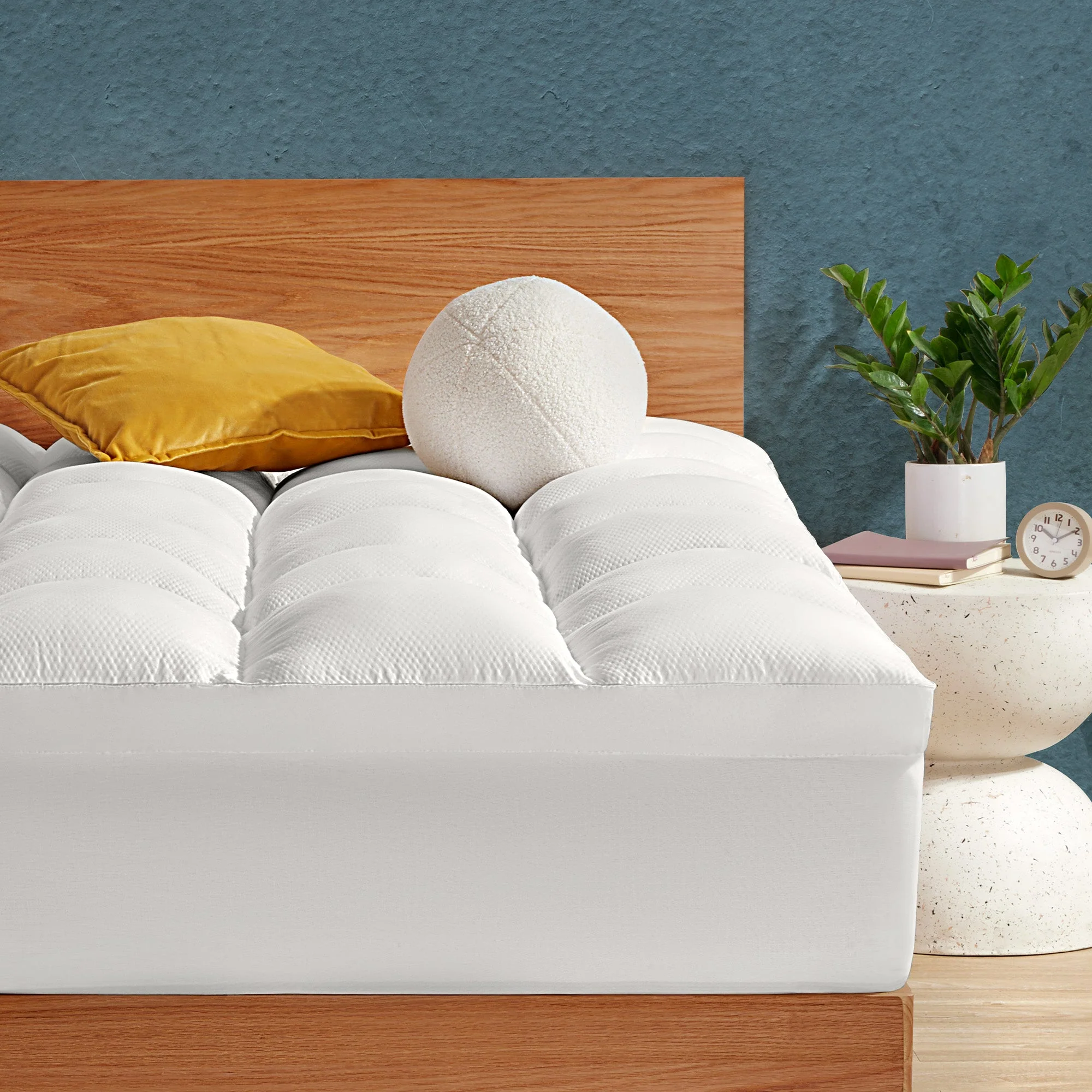 Extra Fluffy Mattress Pad Deep Pockets White - Image 3