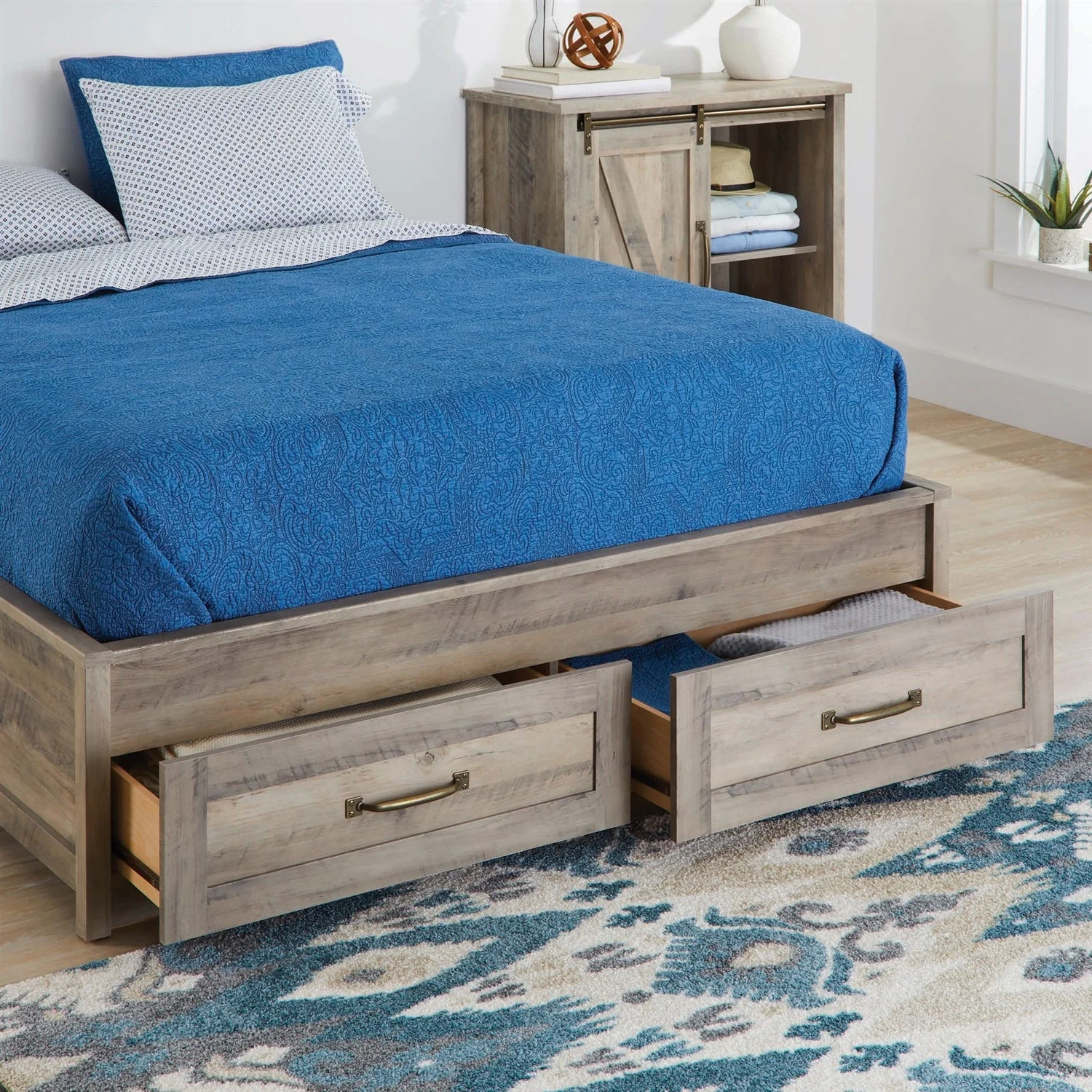FarmHome Platform Bed Frame with Storage Drawers - Queen Size - Image 3