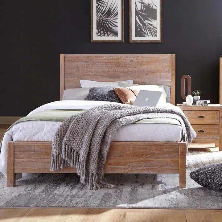 FarmHome Rustic Solid Pine Platform Bed in Queen Size - Image 3