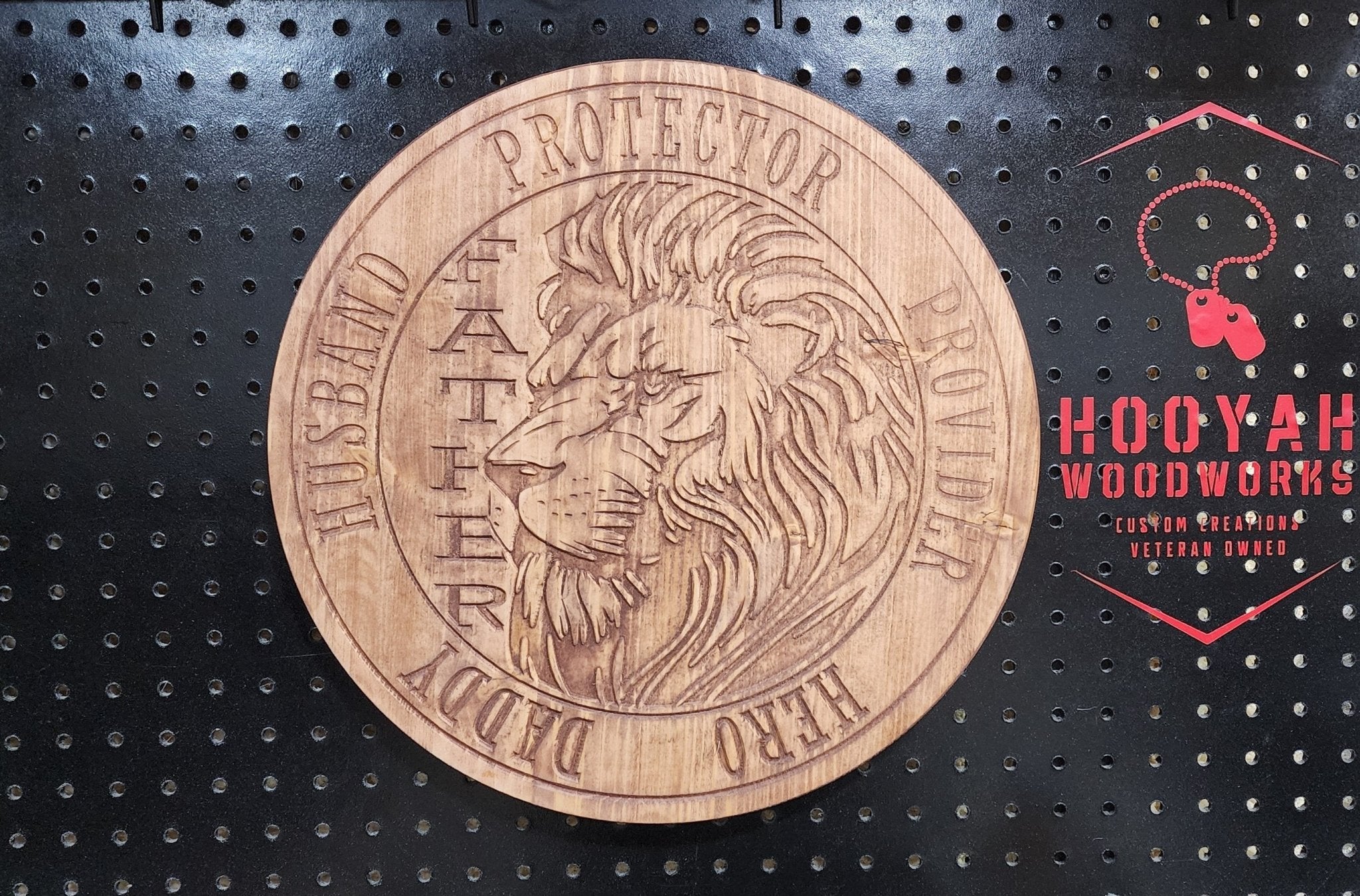 Father Lion sign - Image 3
