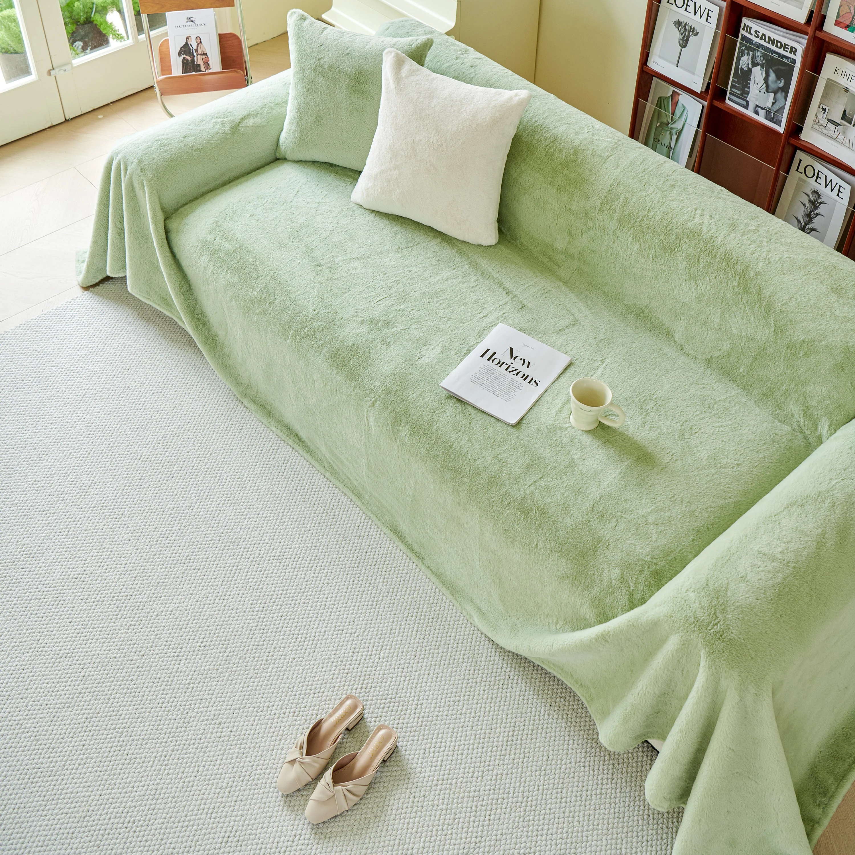 Faux Fur Smooth Plush Comfy Couch Covers, Soft Thicked Durable Blankets and Throws for Sofas - Image 156