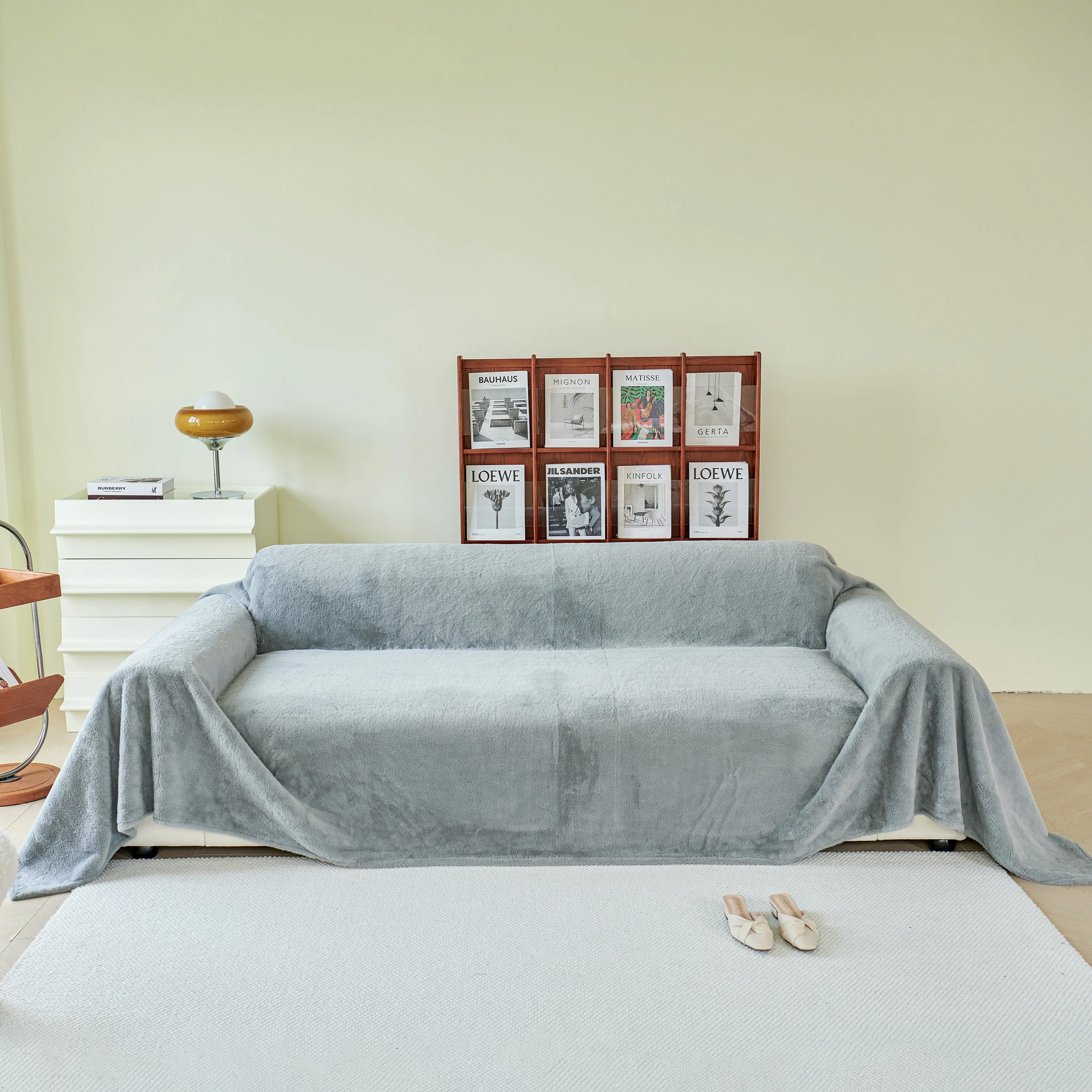 Faux Fur Smooth Plush Comfy Couch Covers, Soft Thicked Durable Blankets and Throws for Sofas - Image 2