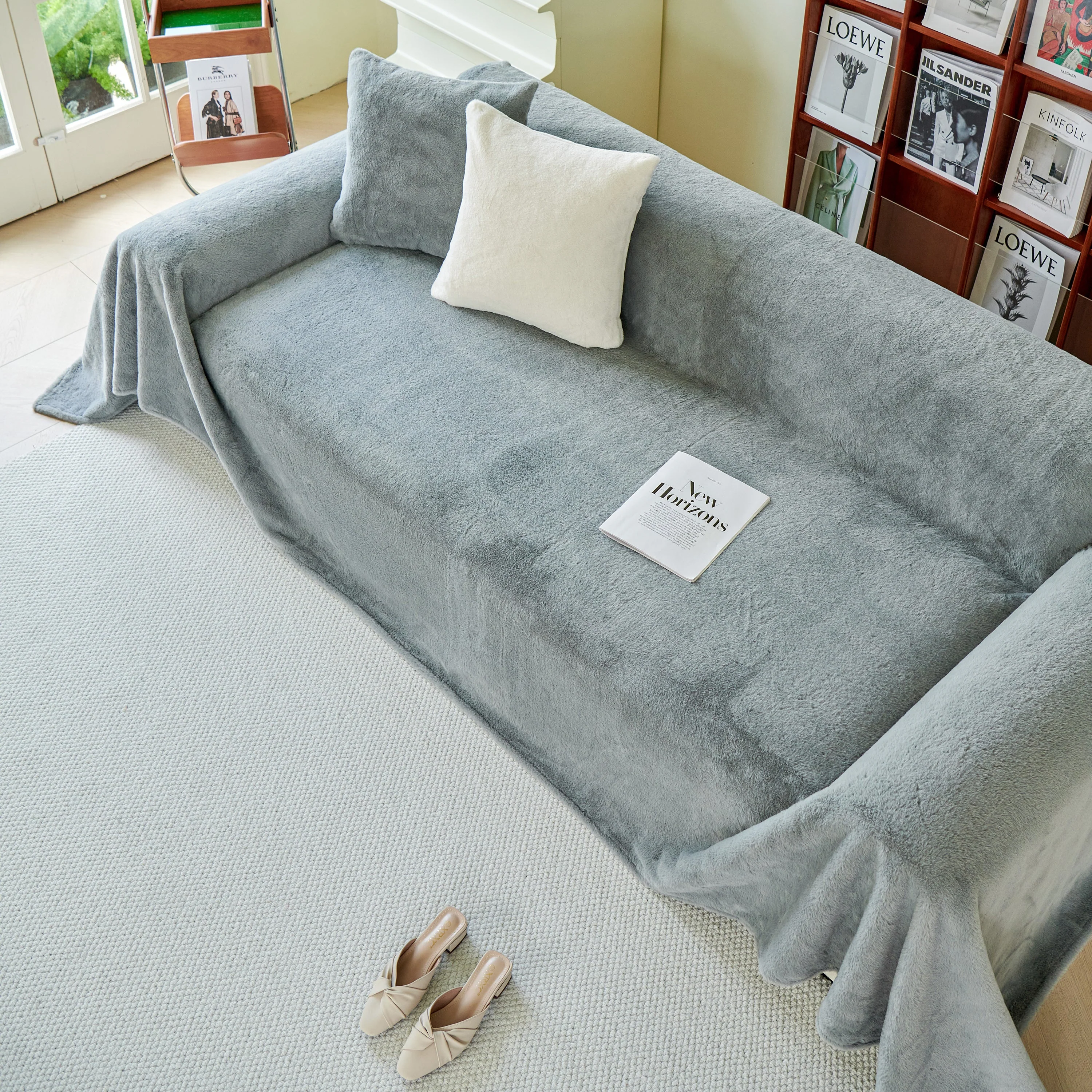 Faux Fur Smooth Plush Comfy Couch Covers, Soft Thicked Durable Blankets and Throws for Sofas - Image 32