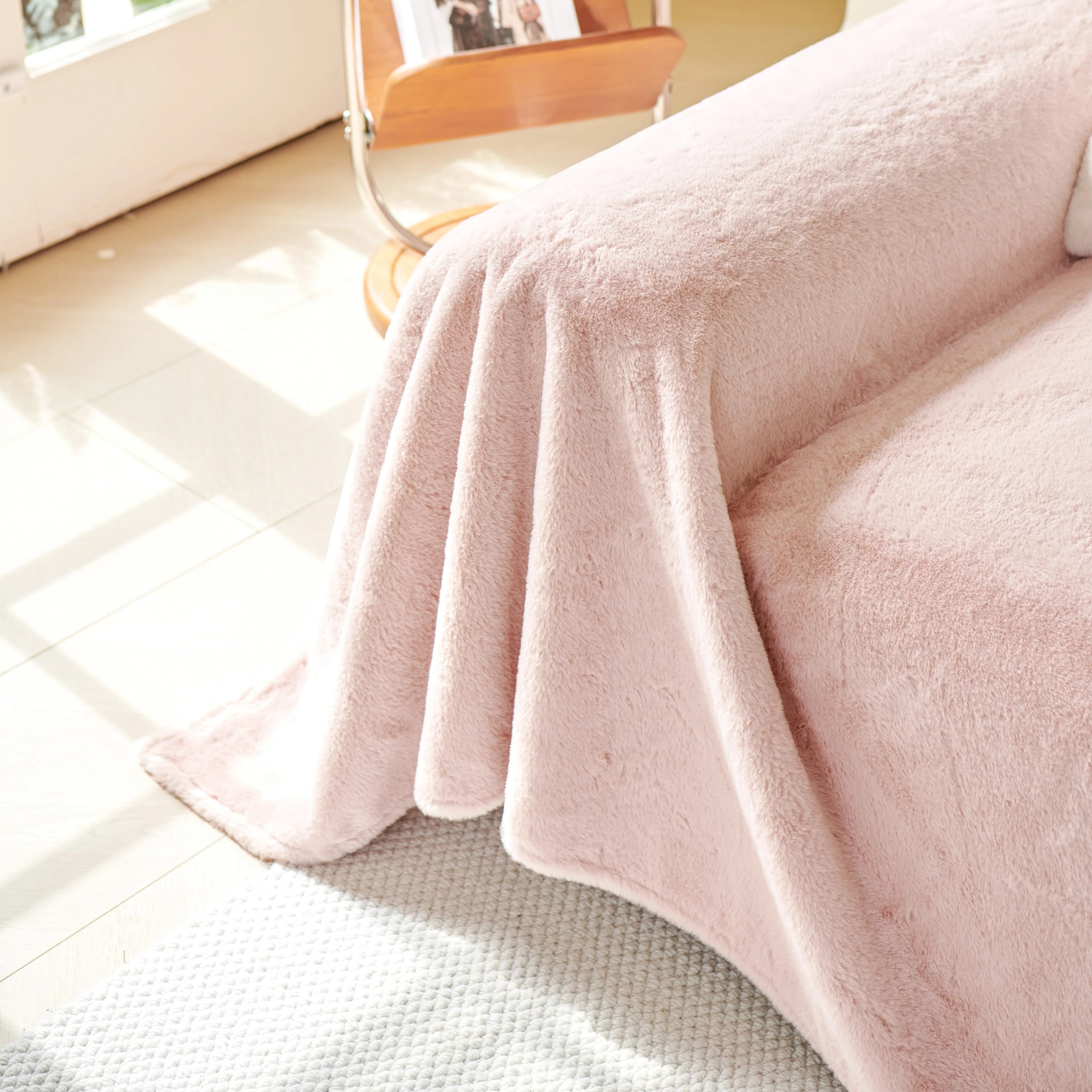 Faux Fur Smooth Plush Comfy Couch Covers, Soft Thicked Durable Blankets and Throws for Sofas - Image 85