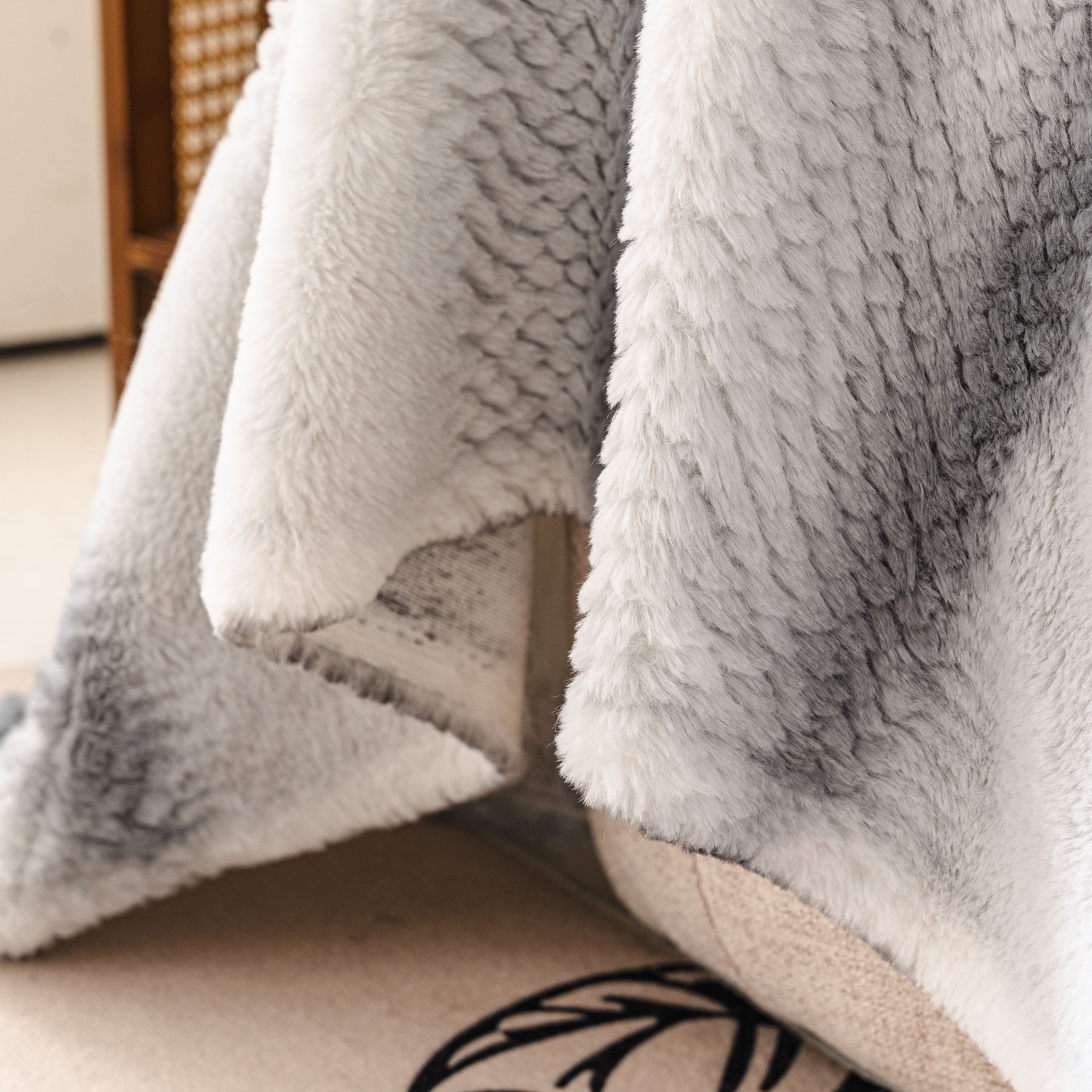 Faux Fur Sofa Cover Washable Furniture Protector for Sectional Warm & Fuzzy Slipcover - Image 10