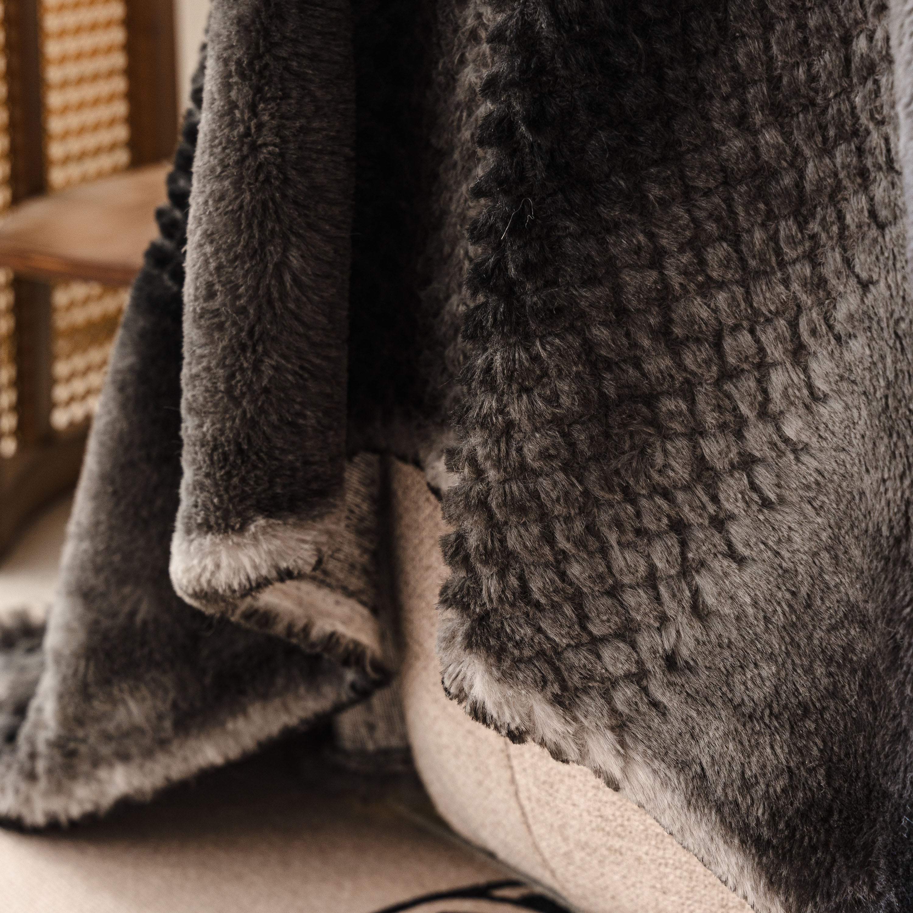 Faux Fur Sofa Cover Washable Furniture Protector for Sectional Warm & Fuzzy Slipcover - Image 35
