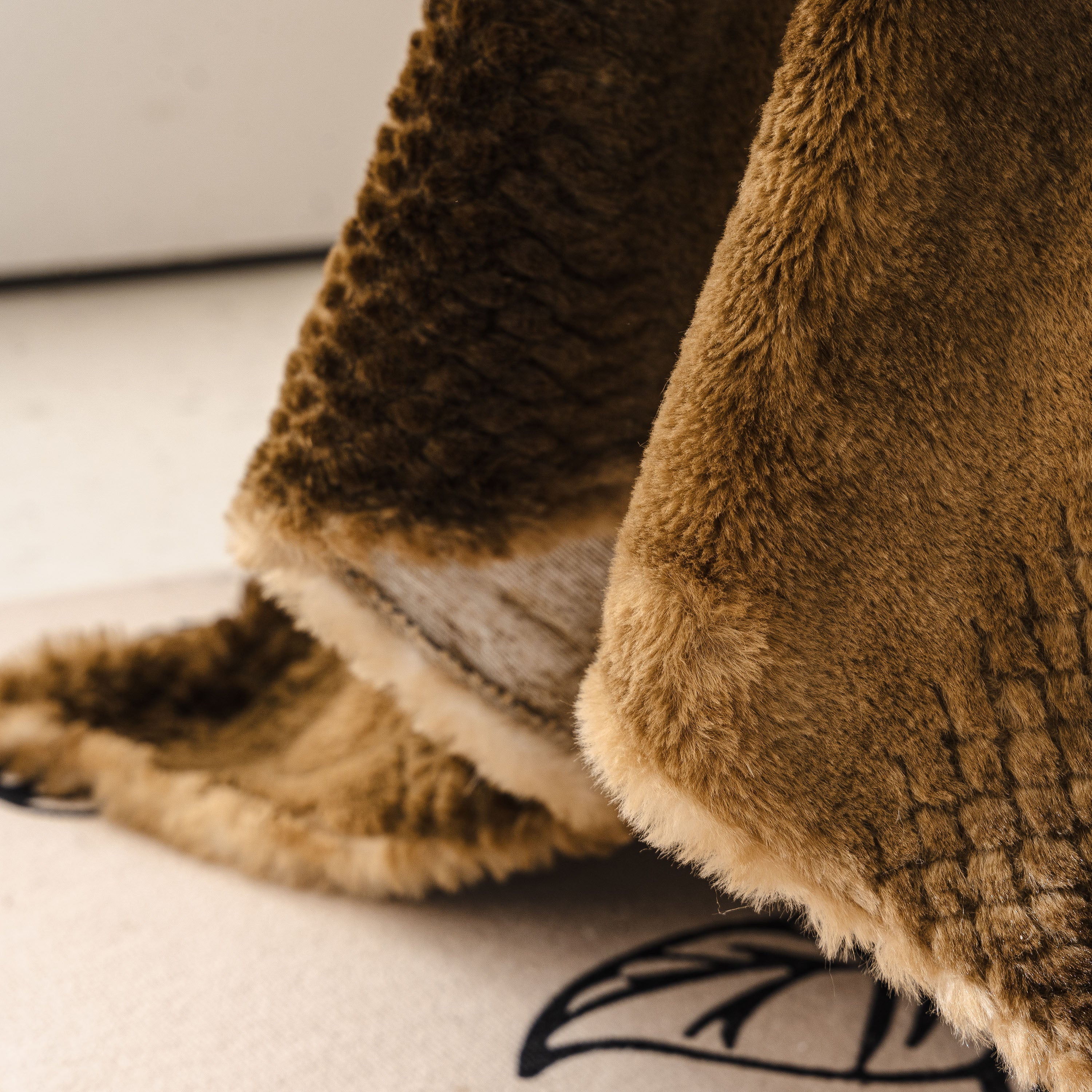 Faux Fur Sofa Cover Washable Furniture Protector for Sectional Warm & Fuzzy Slipcover - Image 74