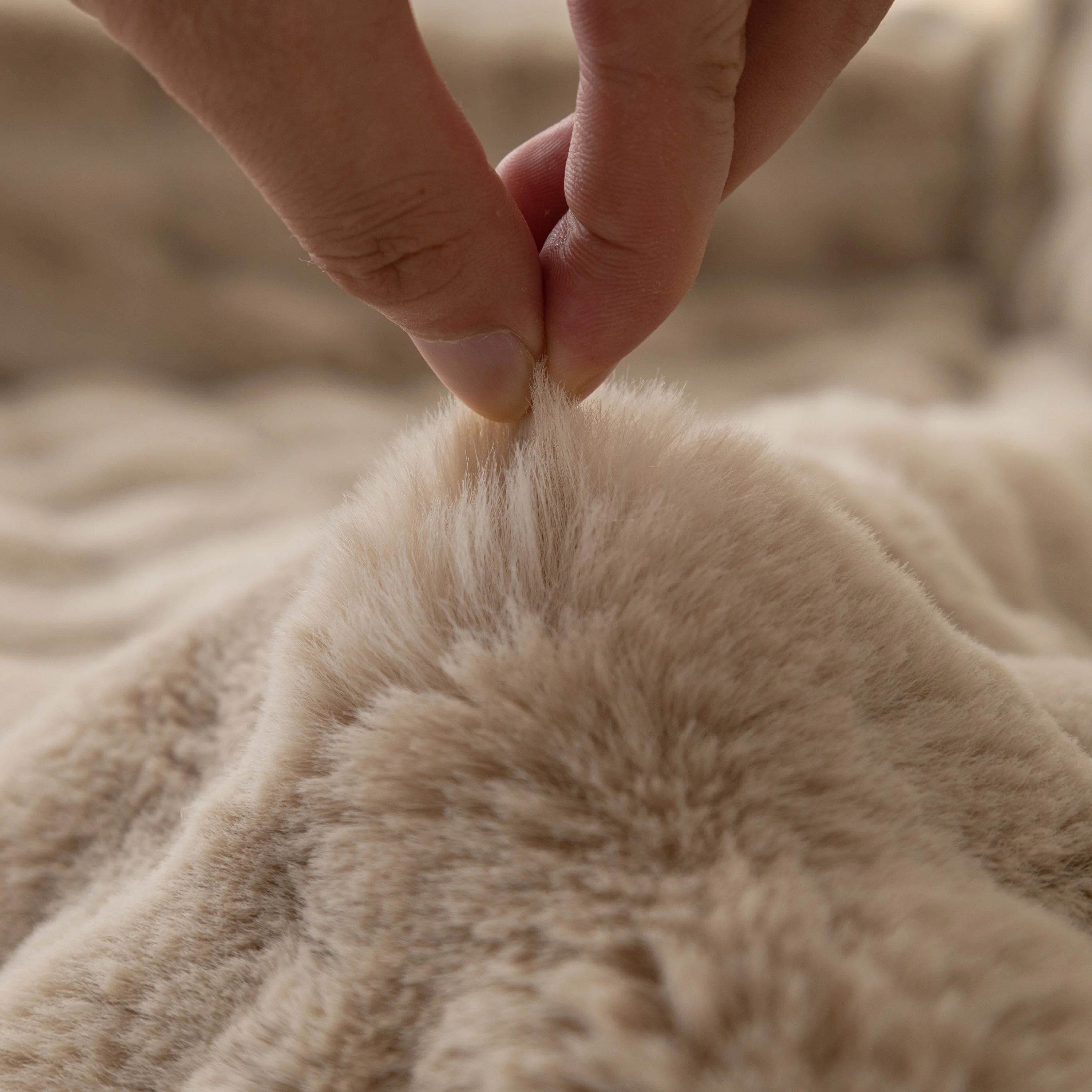 Faux Rabbit Fur Throws for Sofas, Stylish Throw Blankets for Couch and Couch Throw Cover - Image 8