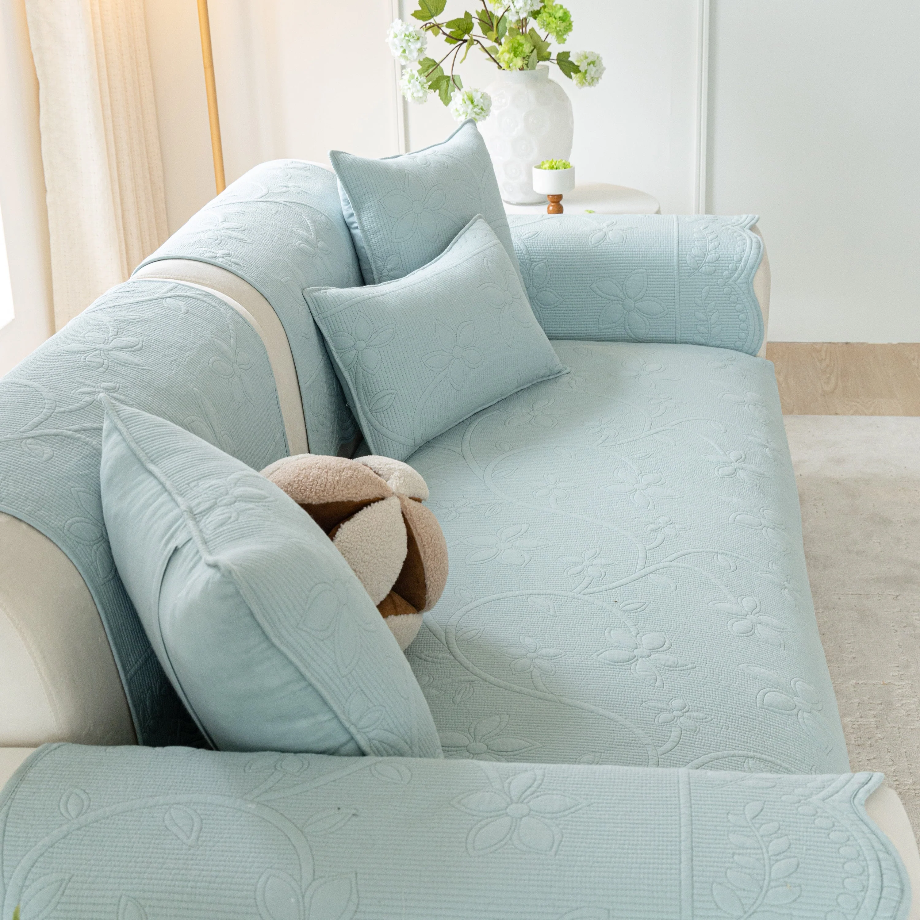 Floral Cotton Quilted Sofa Cover, Non-Slip Couch Protector with Scalloped Edges - Image 31