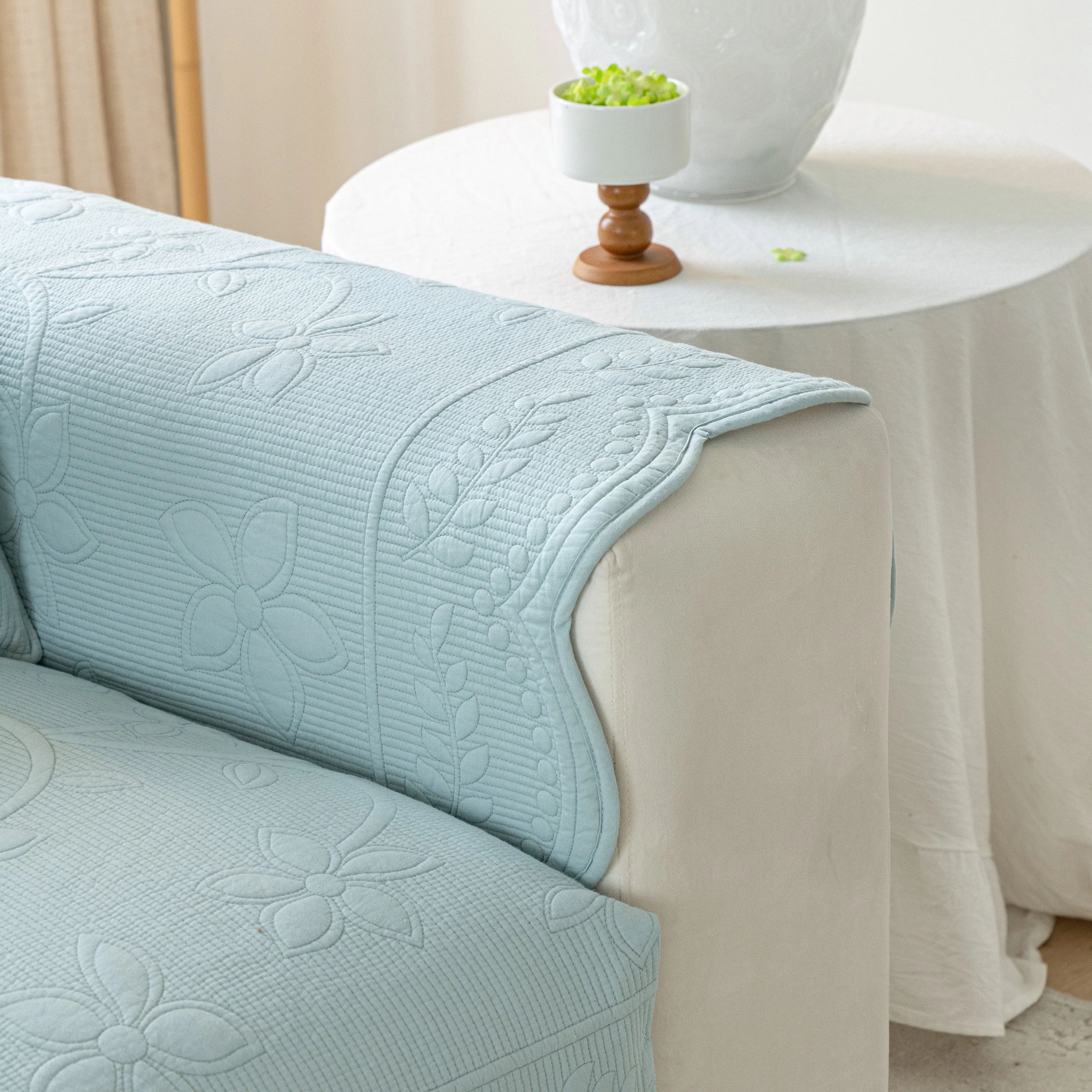 Floral Cotton Quilted Sofa Cover, Non-Slip Couch Protector with Scalloped Edges - Image 43