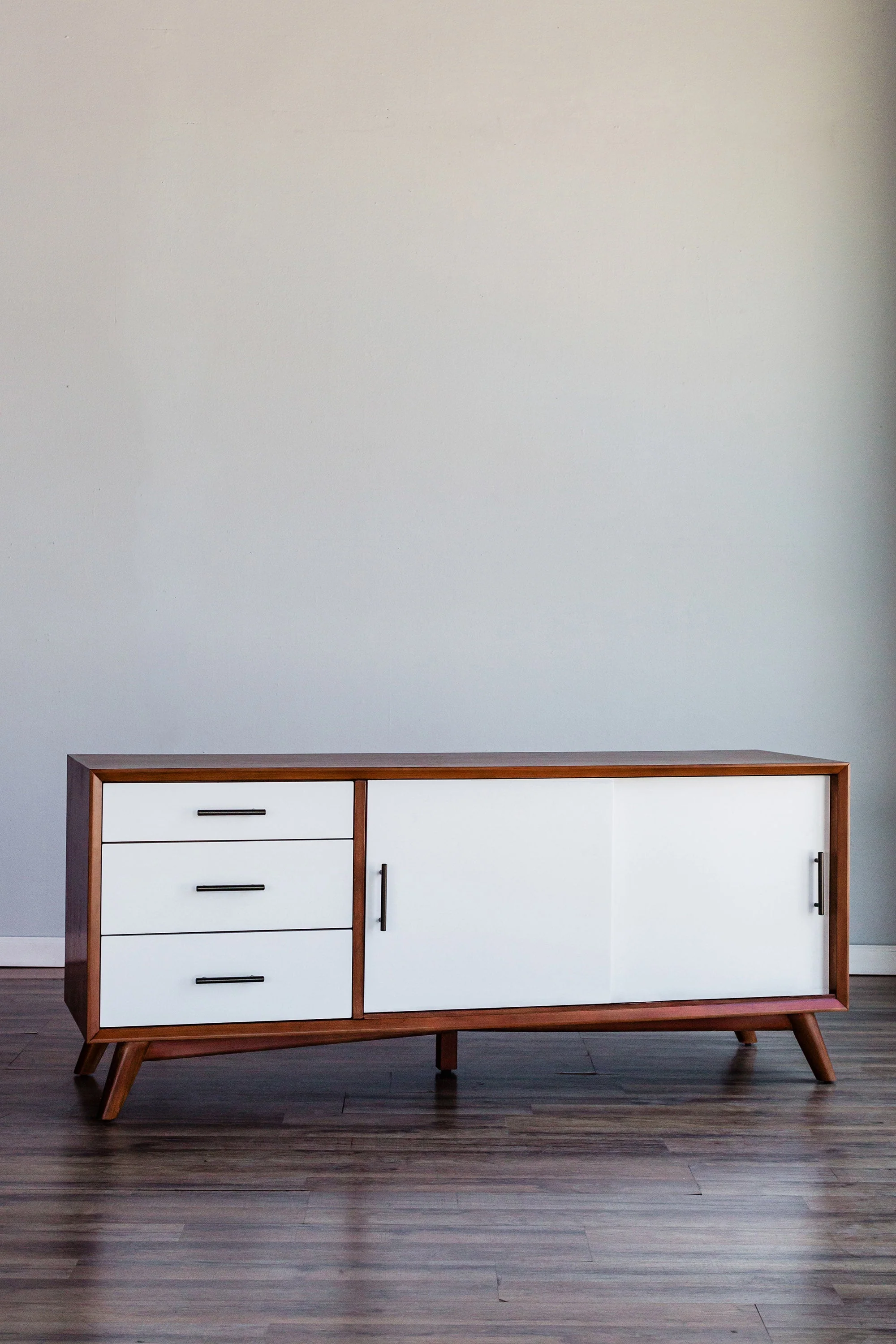 Flynn Large TV Console, Chestnut/White - Image 2