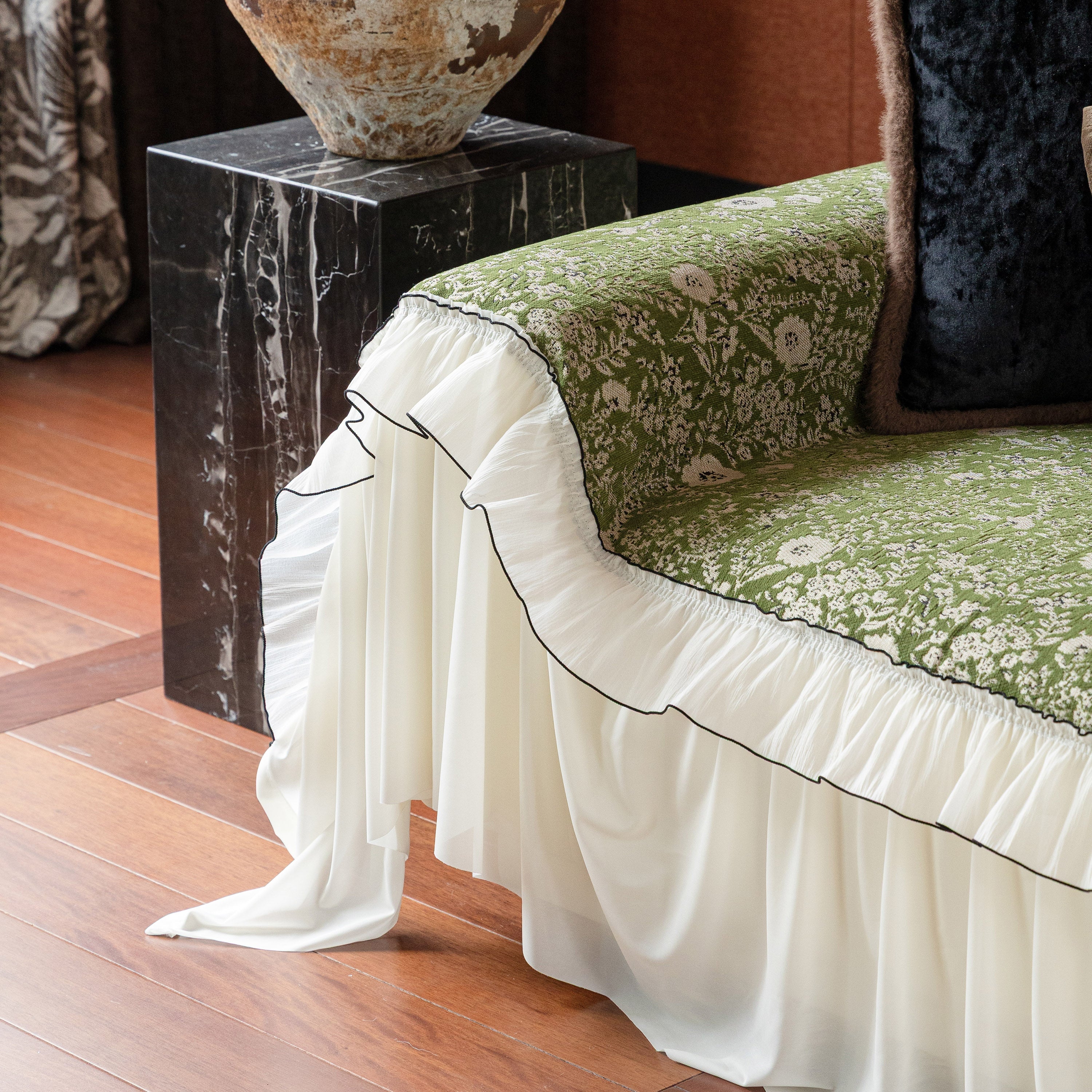 French Country Floral Sofa Cover with Chiffon Ruffle Skirt, Vintage Sofa Throw Cover - Image 50