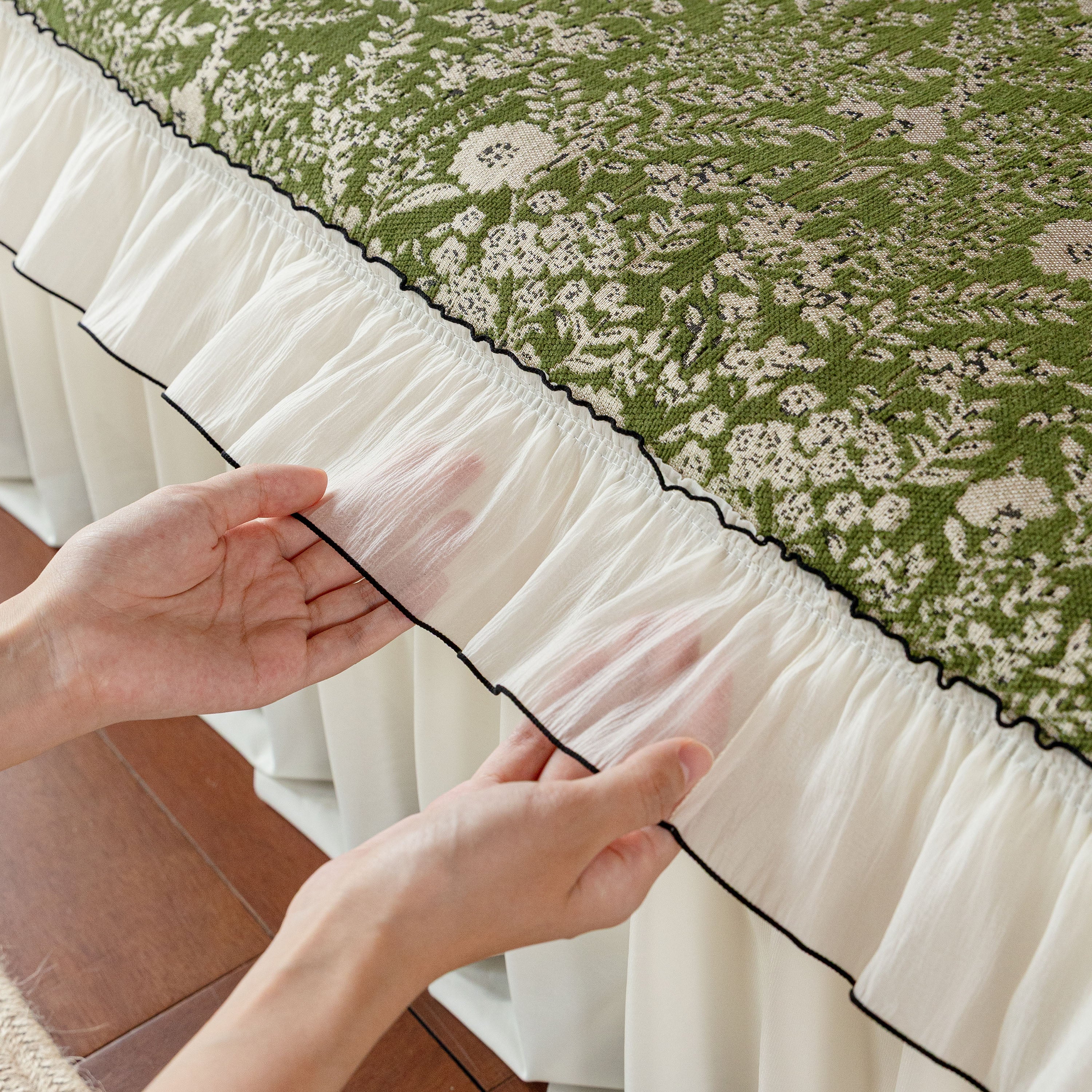 French Country Floral Sofa Cover with Chiffon Ruffle Skirt, Vintage Sofa Throw Cover - Image 52