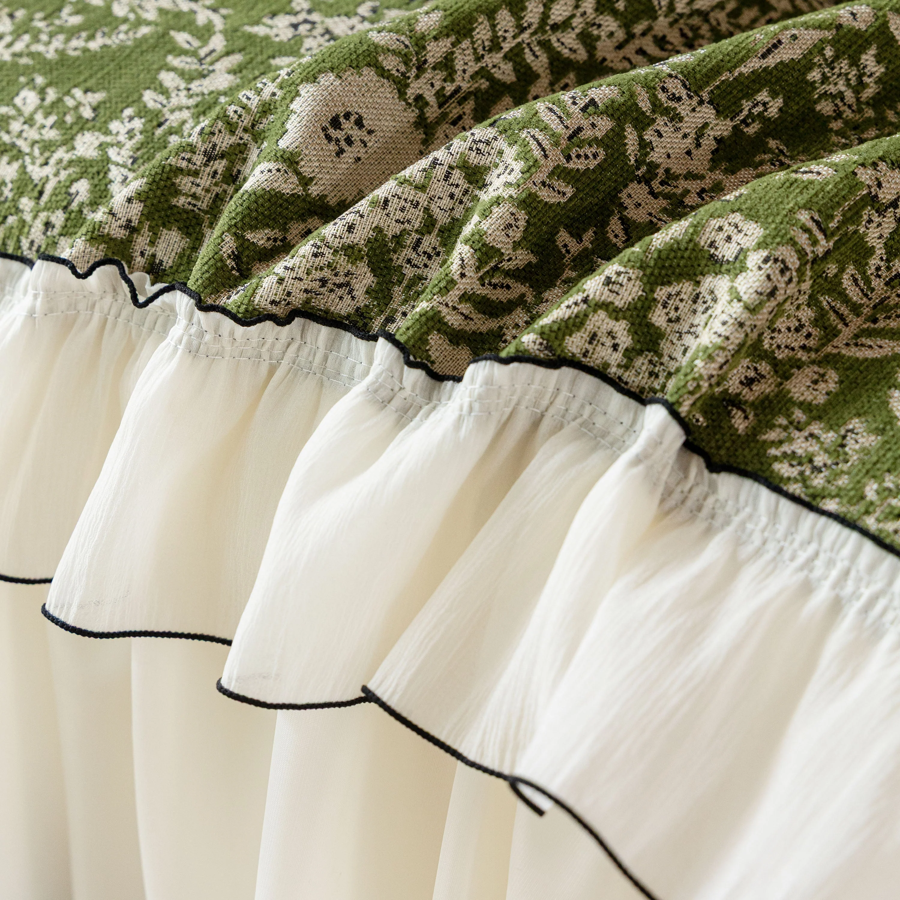French Country Floral Sofa Cover with Chiffon Ruffle Skirt, Vintage Sofa Throw Cover - Image 55